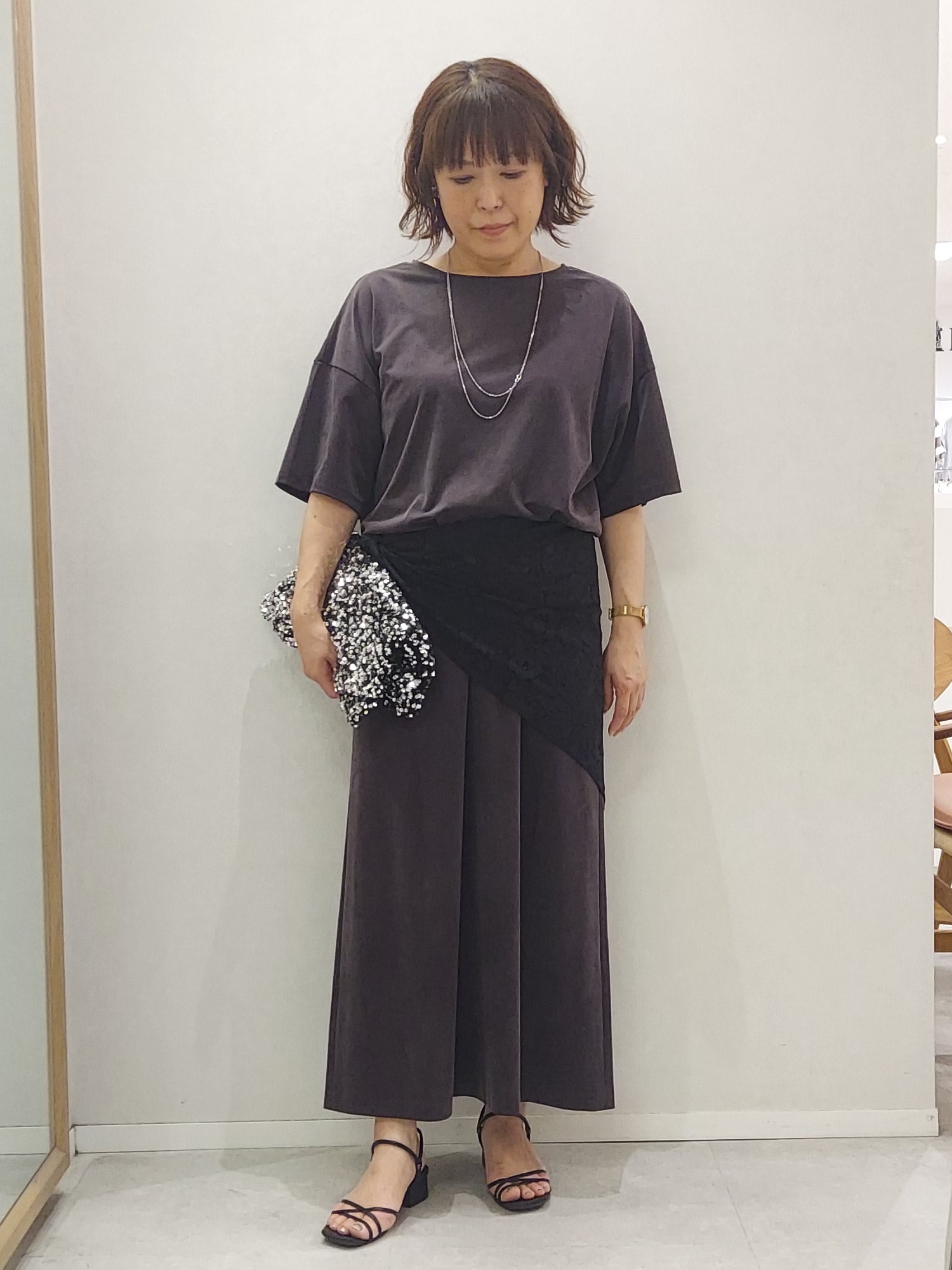 Koyaさんの「UNTITLED｜【きれいめTシャツ/セットアップ可】ヴィンテージライクプルオーバー」を使ったコーディネート