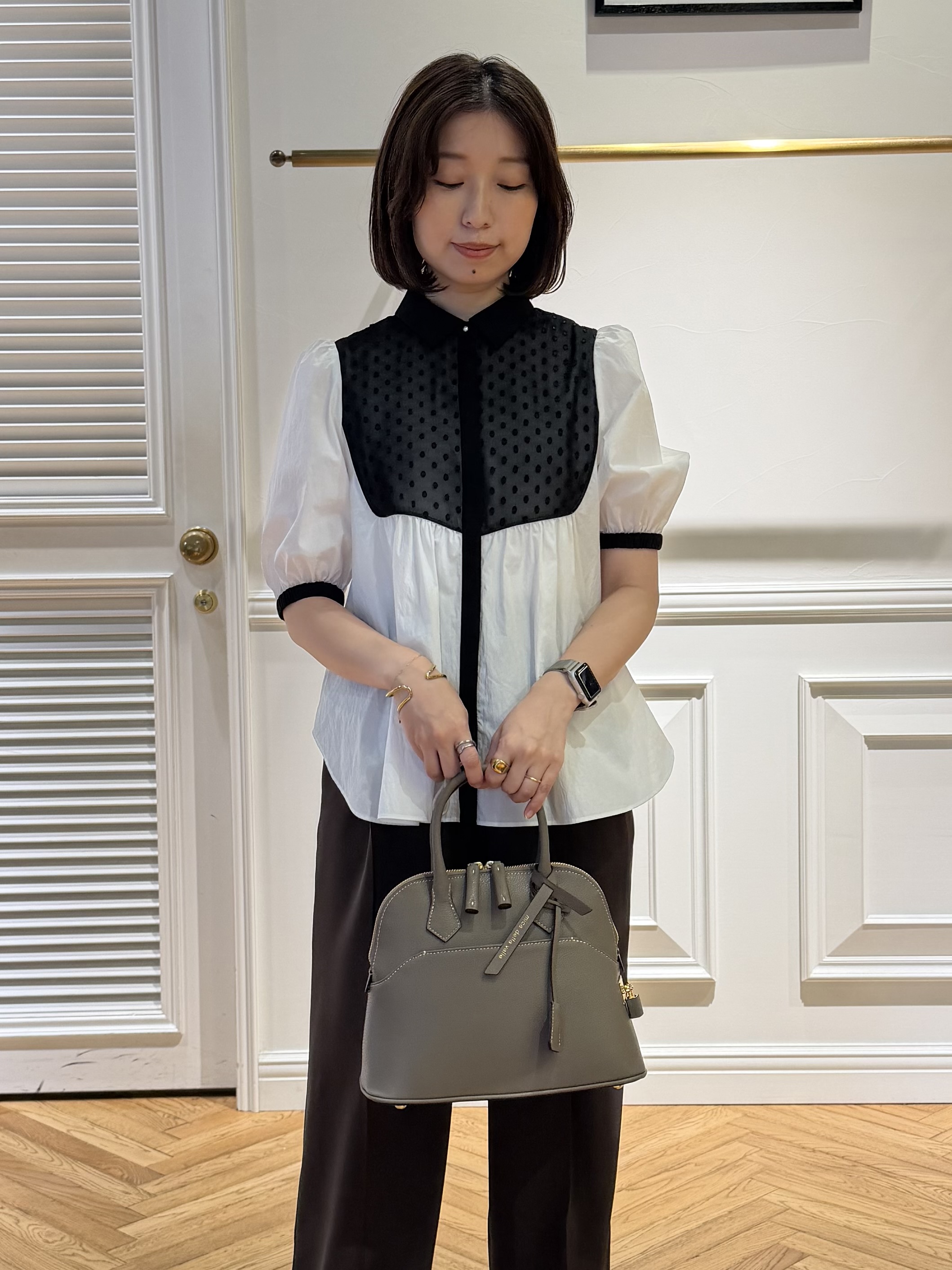 つじ まこさんの「DRESSTERIOR｜【着映え】ブザム チュニックブラウス」を使ったコーディネート
