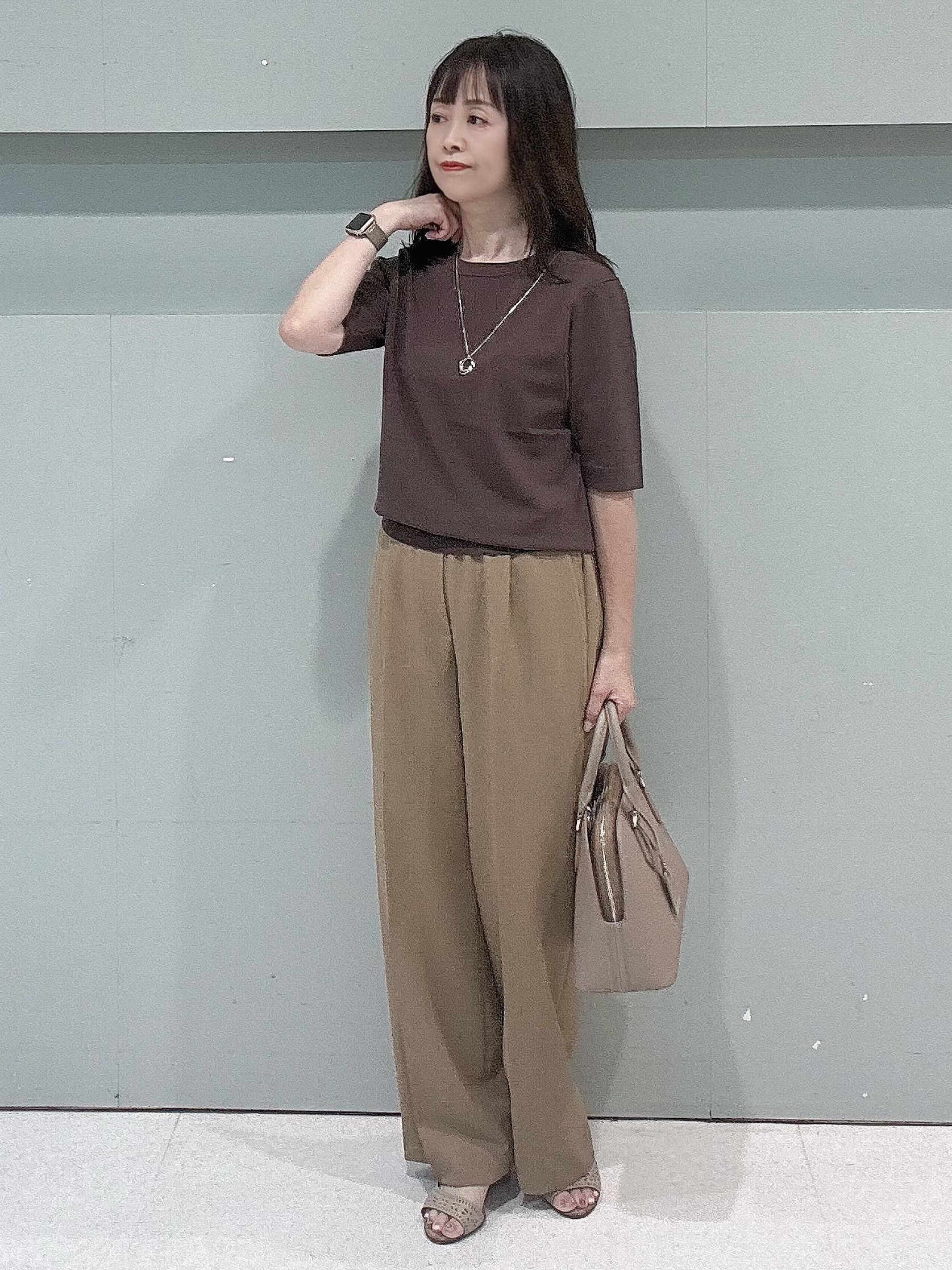 makiさんの「UNTITLED｜【アンサンブル可能/秋羽織り】コンパクトニットカーディガン」を使ったコーディネート