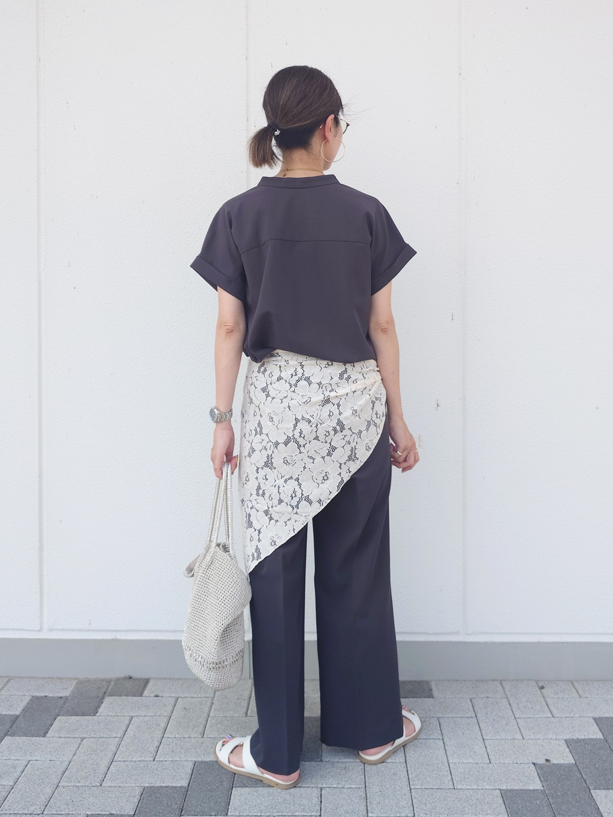 MUTSUKOさんの「UNTITLED｜【セットアップ可/UVカット】エアリークールブラウス」を使ったコーディネート