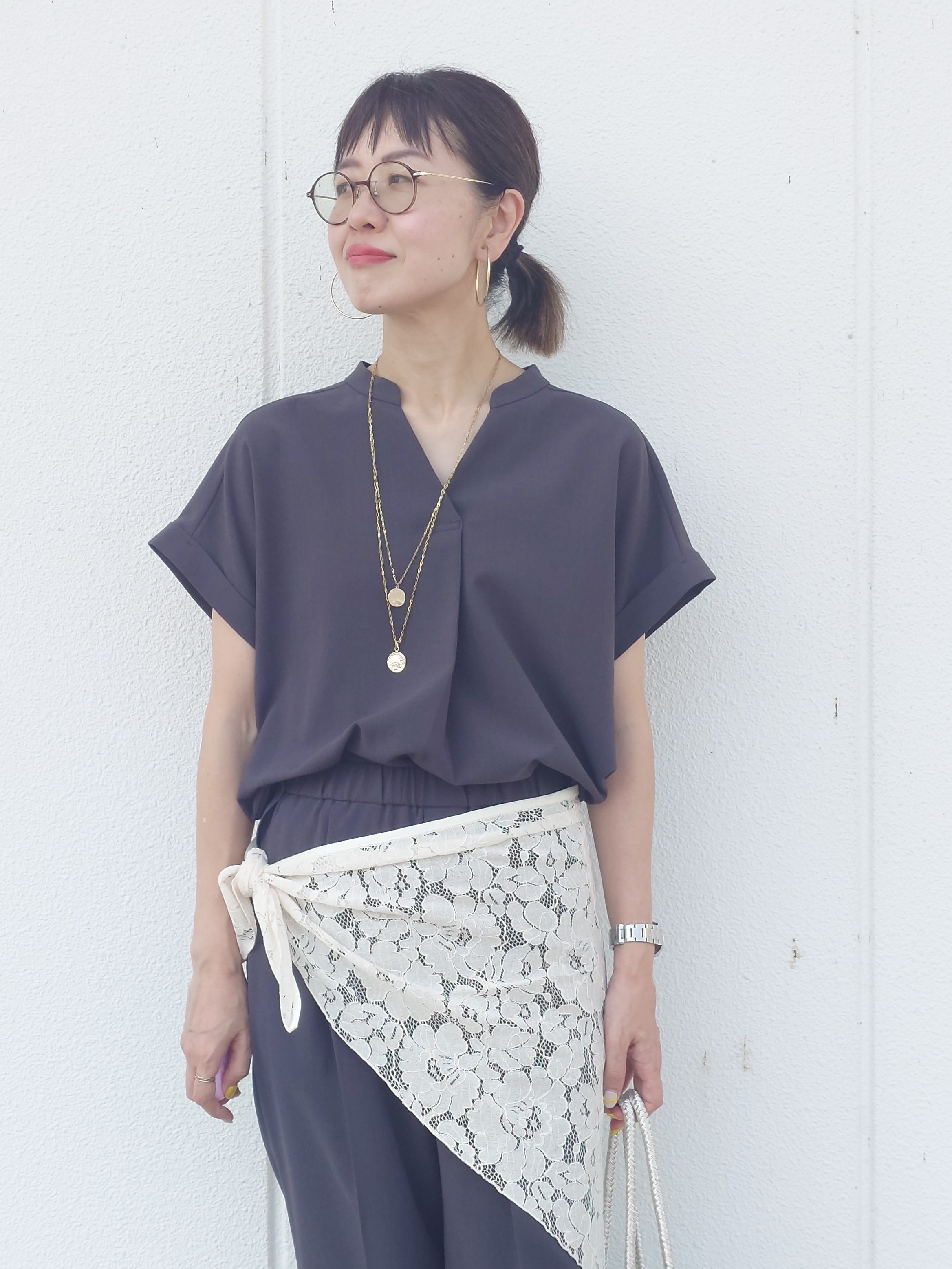 MUTSUKOさんの「UNTITLED｜【セットアップ可/UVカット】エアリークールブラウス」を使ったコーディネート
