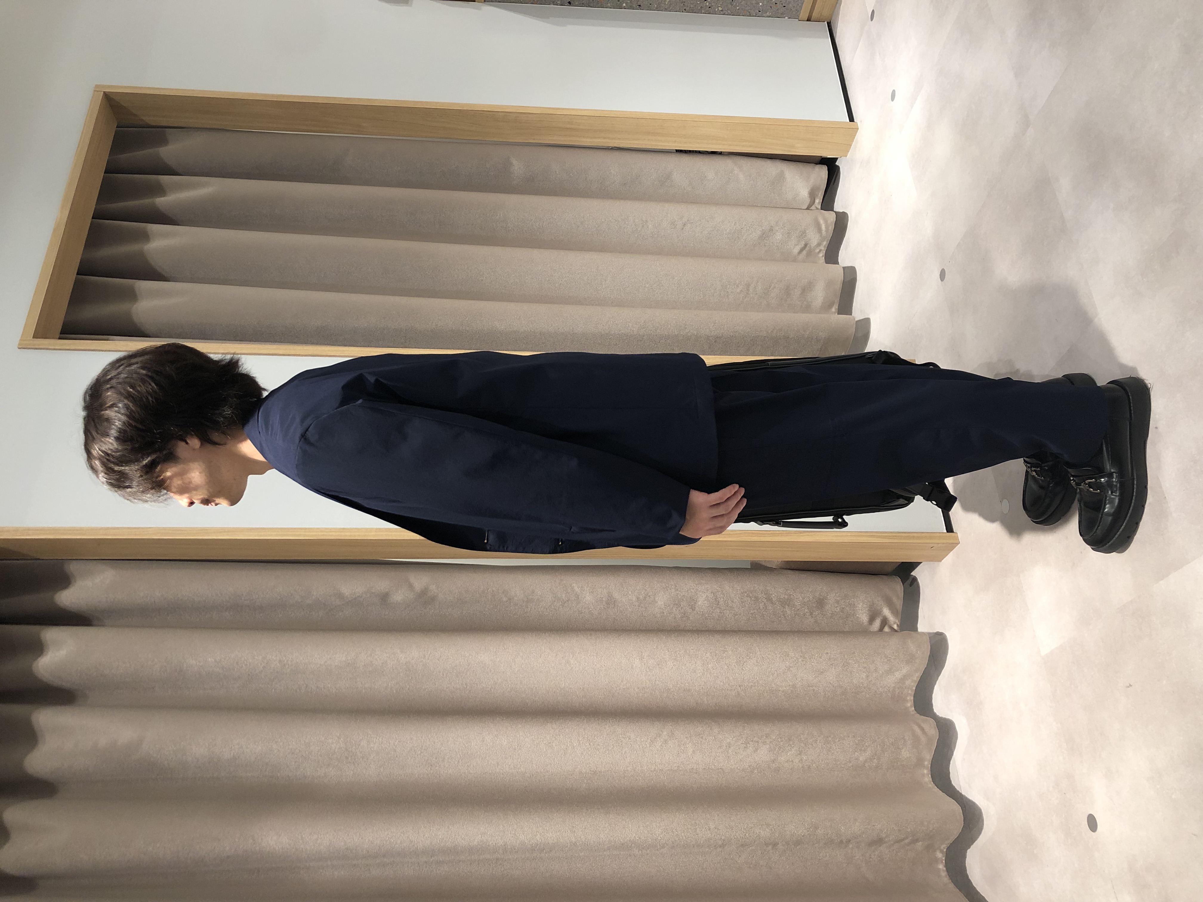 平塚郁博さんの「TAKEO KIKUCHI｜3Dナイロンストレッチ ジャケット」を使ったコーディネート