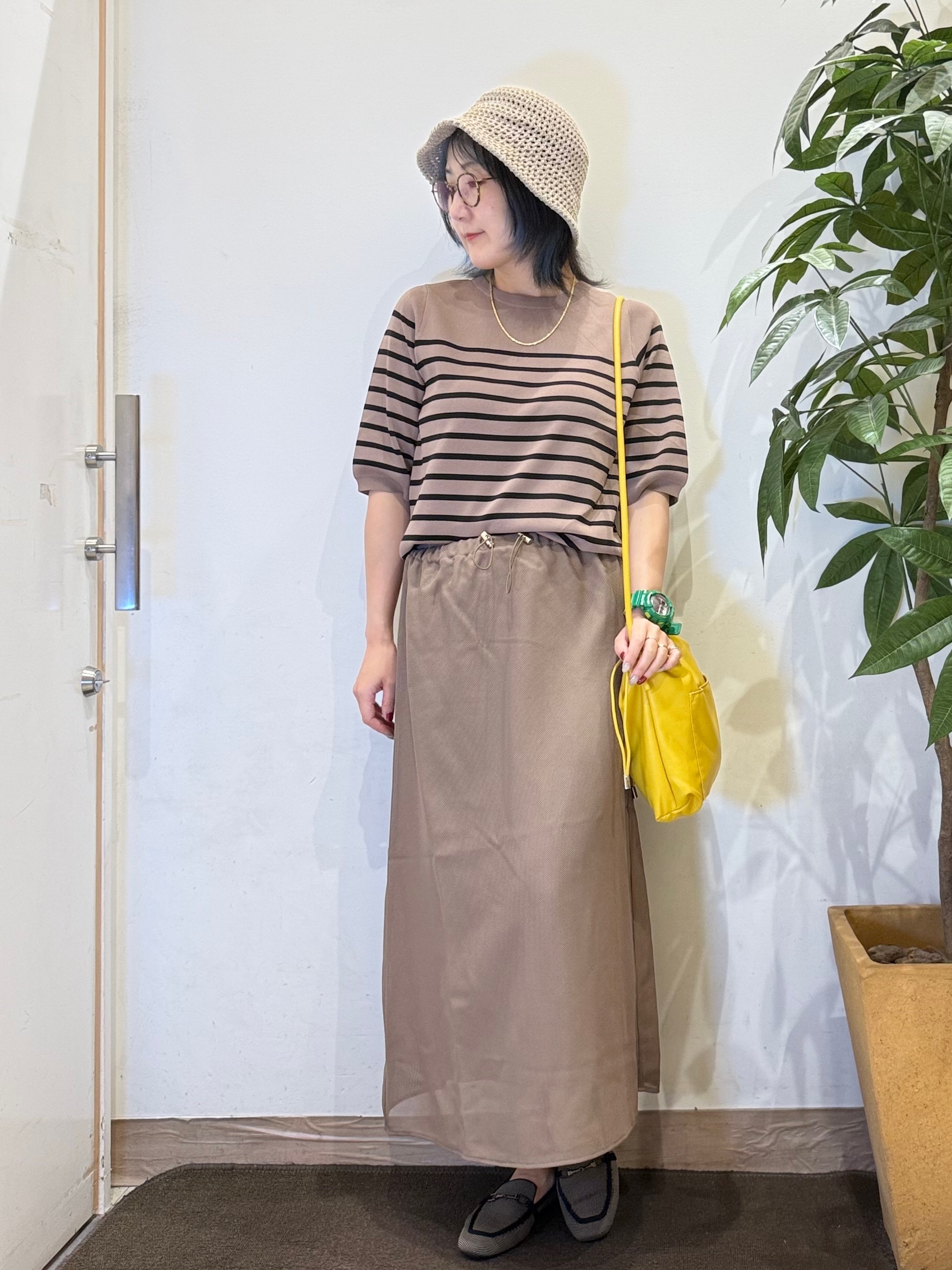 misakiさんの「SHOO･LA･RUE｜【ガンガン洗える/毛玉になりにくい】二の腕見せない 5分袖ニット」を使ったコーディネート