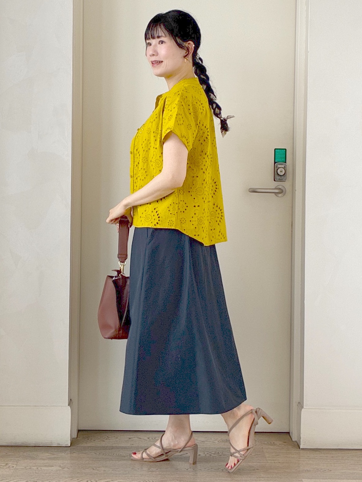  beni_gingerさんの「Reflect｜【通勤◎】カットワーク刺繍レース シャツブラウス」を使ったコーディネート