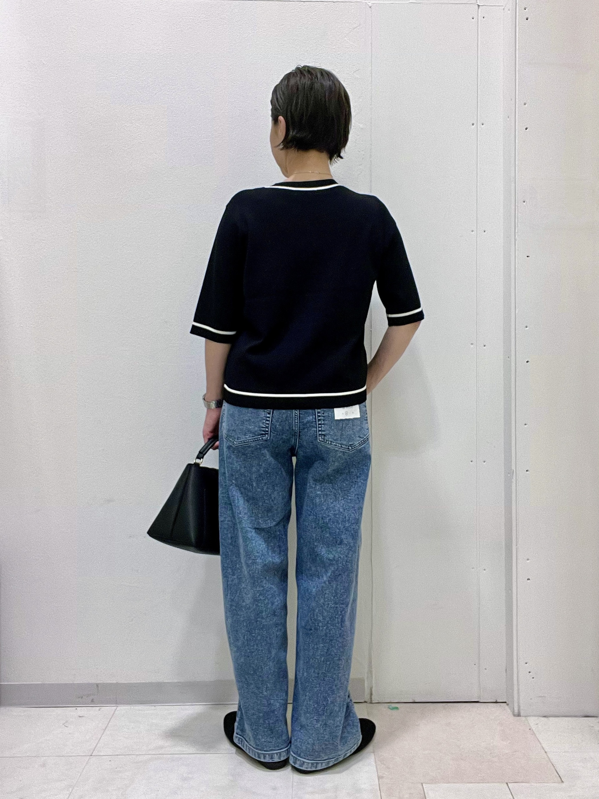 ゆみさんの「SHOO･LA･RUE｜【UV/S-LL/洗濯機可】毛玉になりにくい 配色5分袖カーディガン」を使ったコーディネート