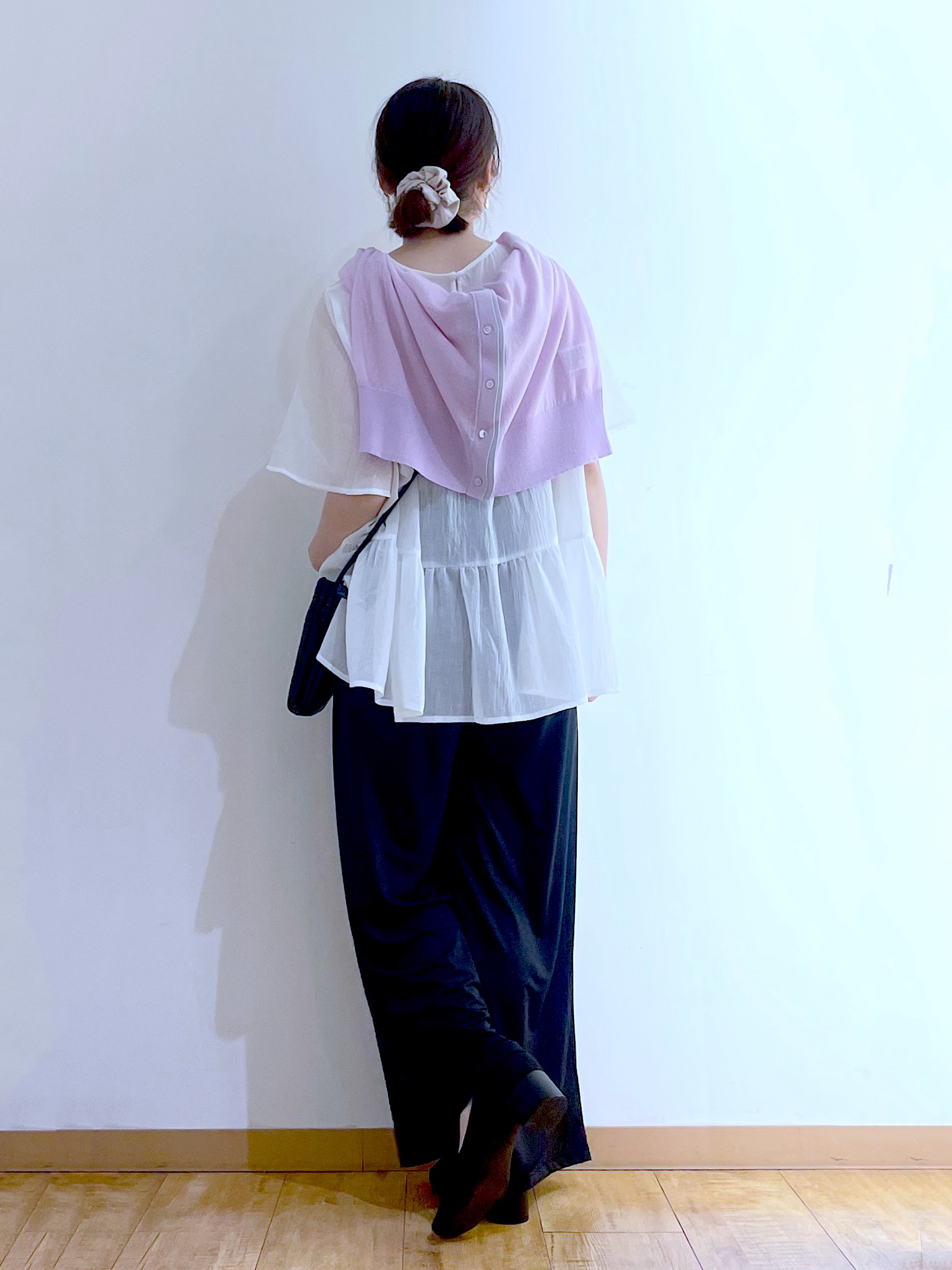 かのさんの「SHOO･LA･RUE｜【S-LL/洗濯機可】冷房、日焼け対策に 配色シアーカーディガン」を使ったコーディネート