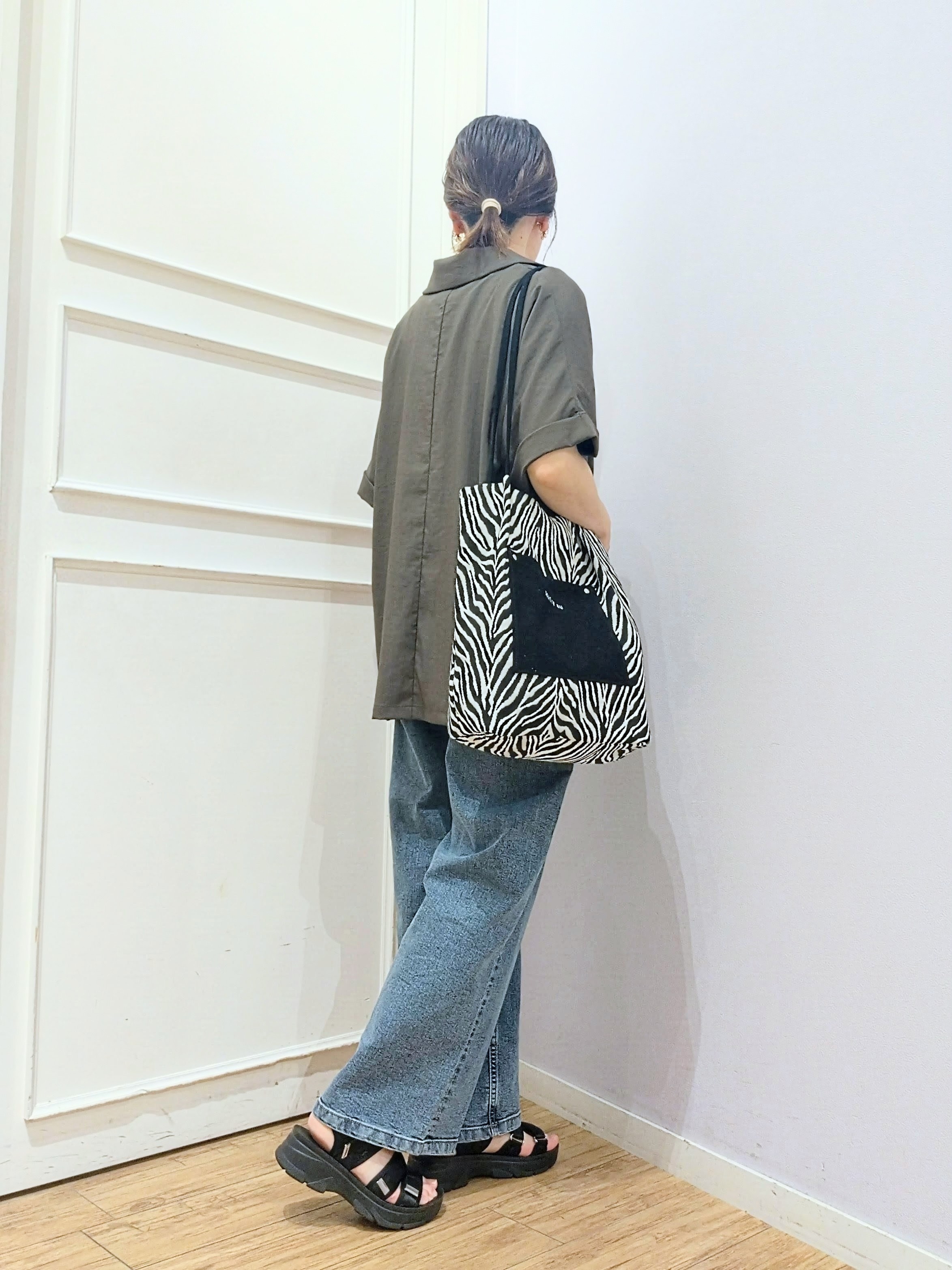 miomioさんの「SHOO･LA･RUE｜【高レビュー/洗濯機可/セットアップ可】軽凛(かろりん) 半袖ジャケット」を使ったコーディネート
