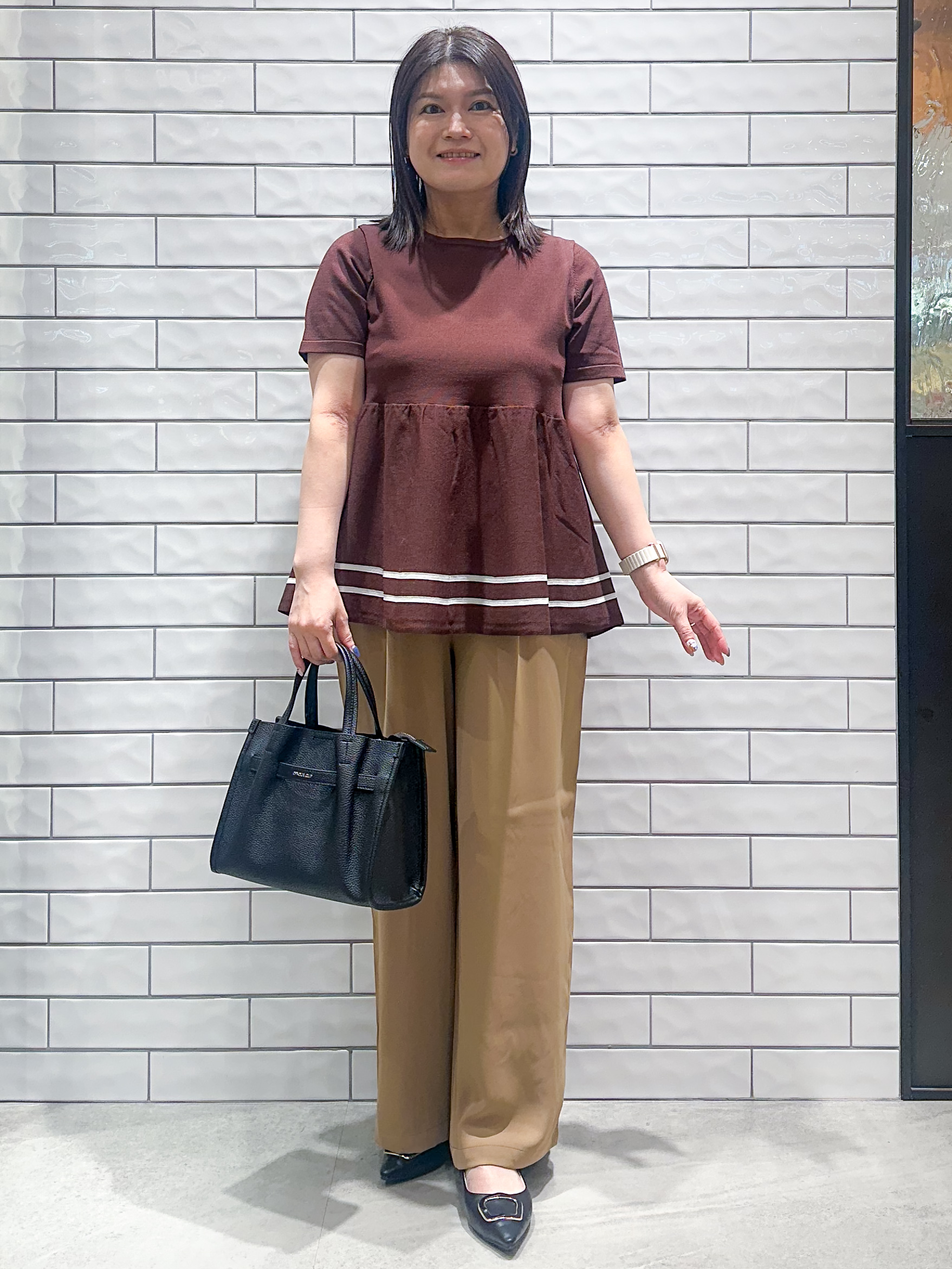 Minさんの「OPAQUE.CLIP｜【UVケア】裾ラインペプラムニット《洗濯機OK》」を使ったコーディネート
