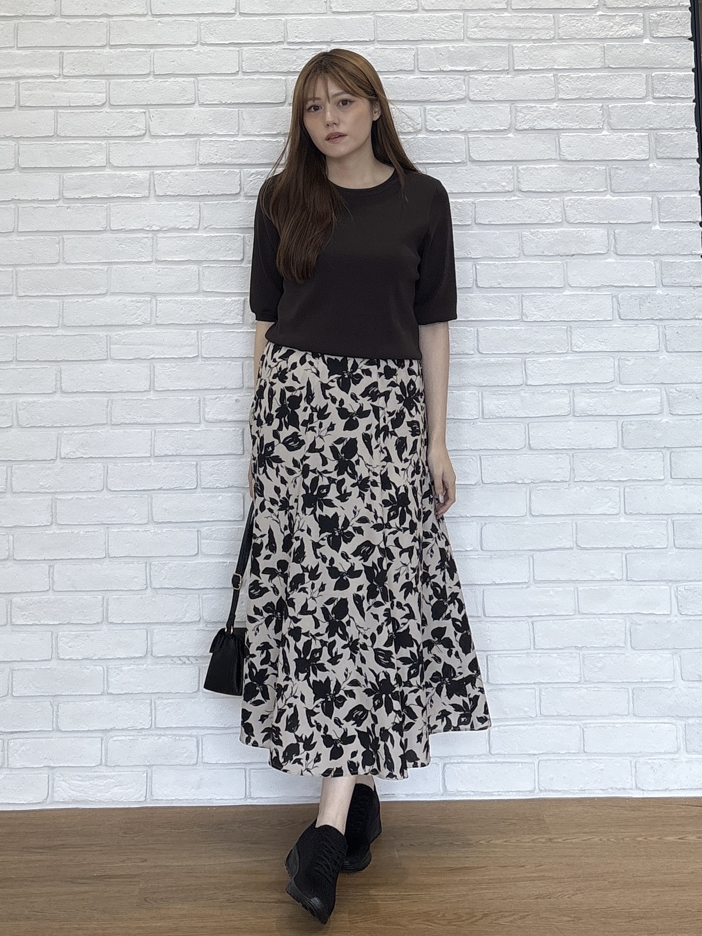 sayaさんの「grove｜バイカラーフラワーフレアスカート」を使ったコーディネート