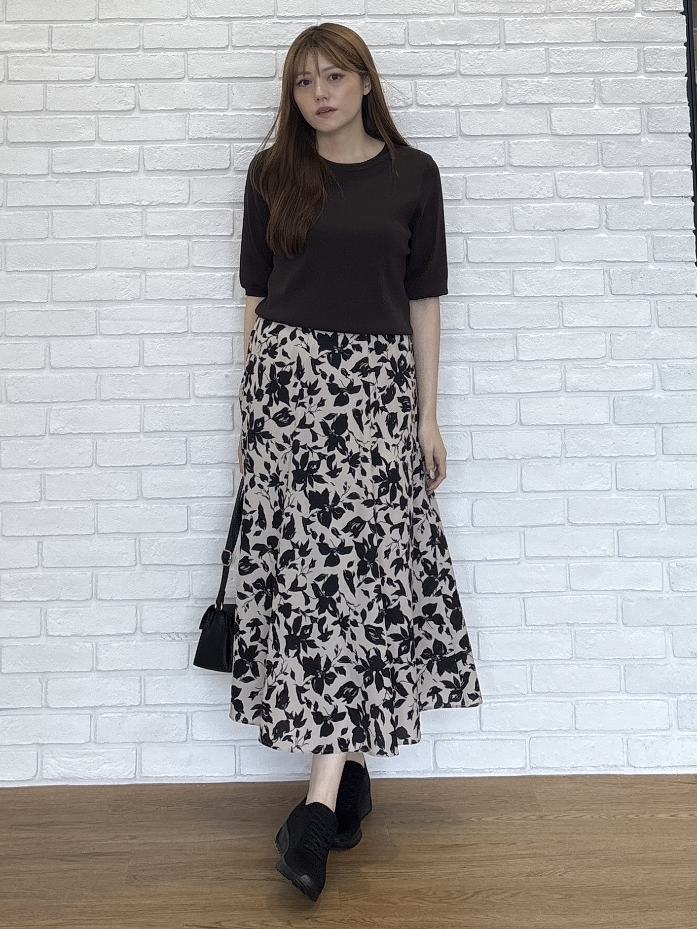 sayaさんの「grove｜バイカラーフラワーフレアスカート」を使ったコーディネート