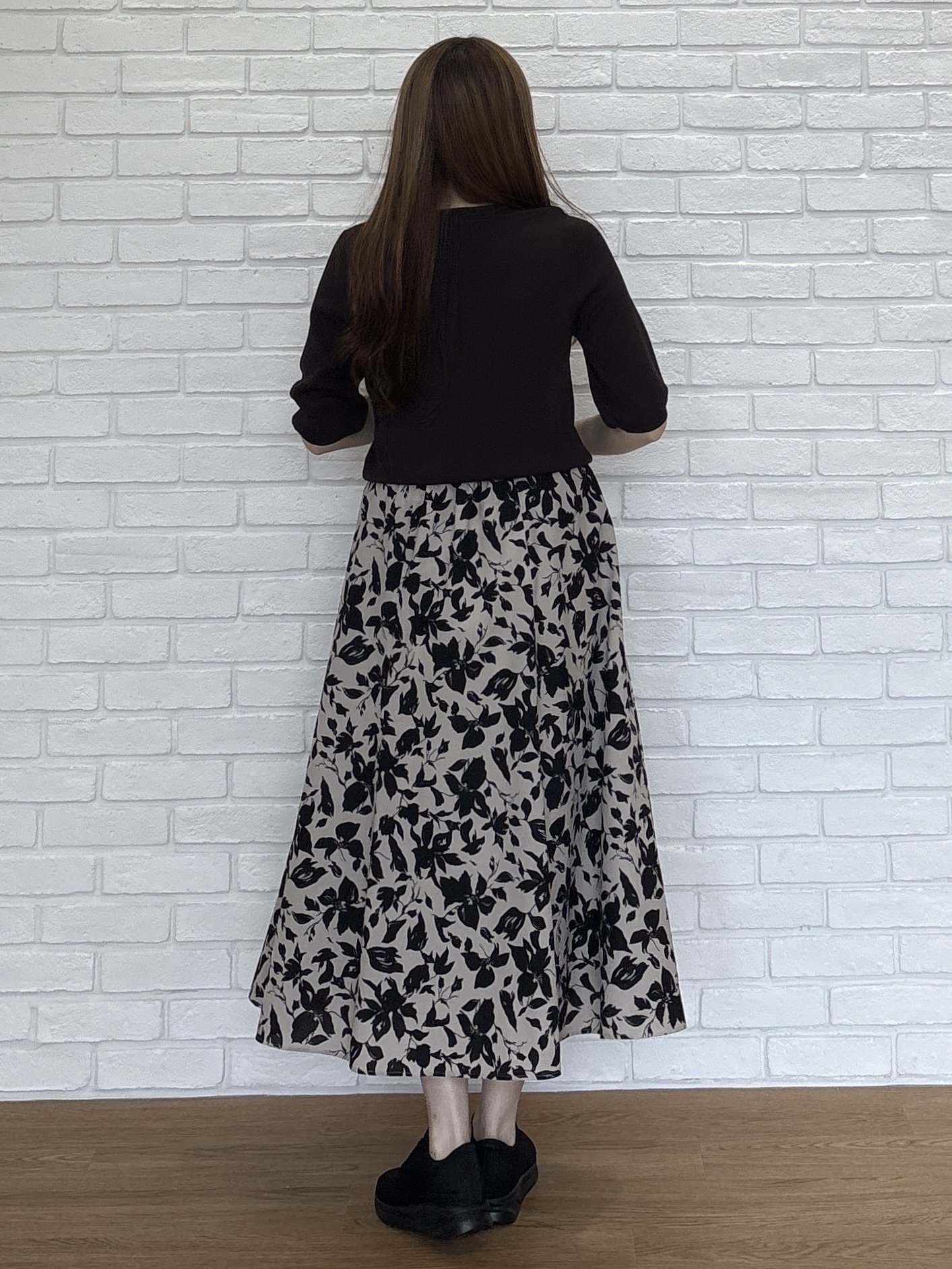 sayaさんの「grove｜バイカラーフラワーフレアスカート」を使ったコーディネート