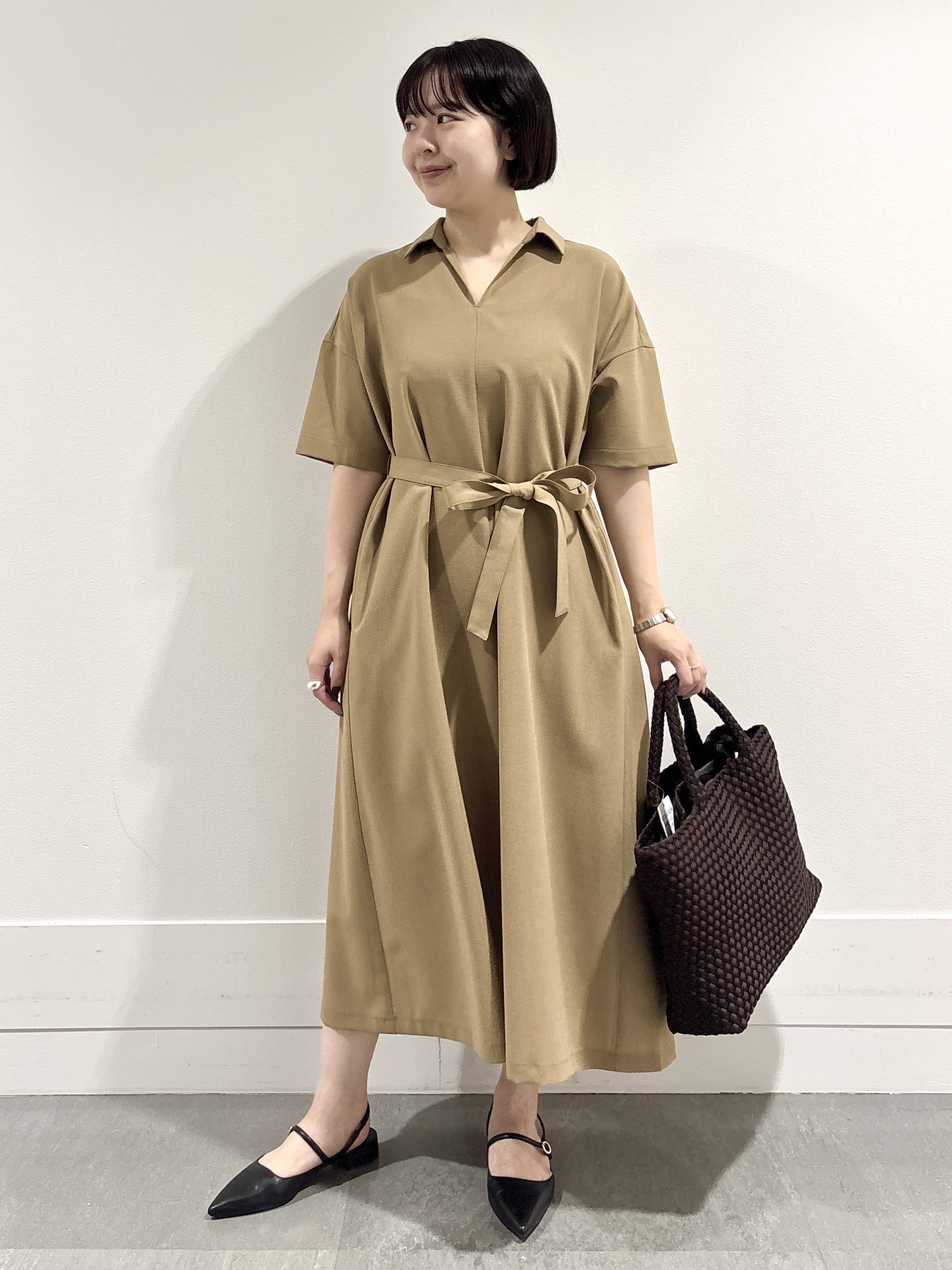 モエカさんの「UNTITLED｜【初秋も活躍/UVカット/接触冷感】エアリークールワンピース」を使ったコーディネート