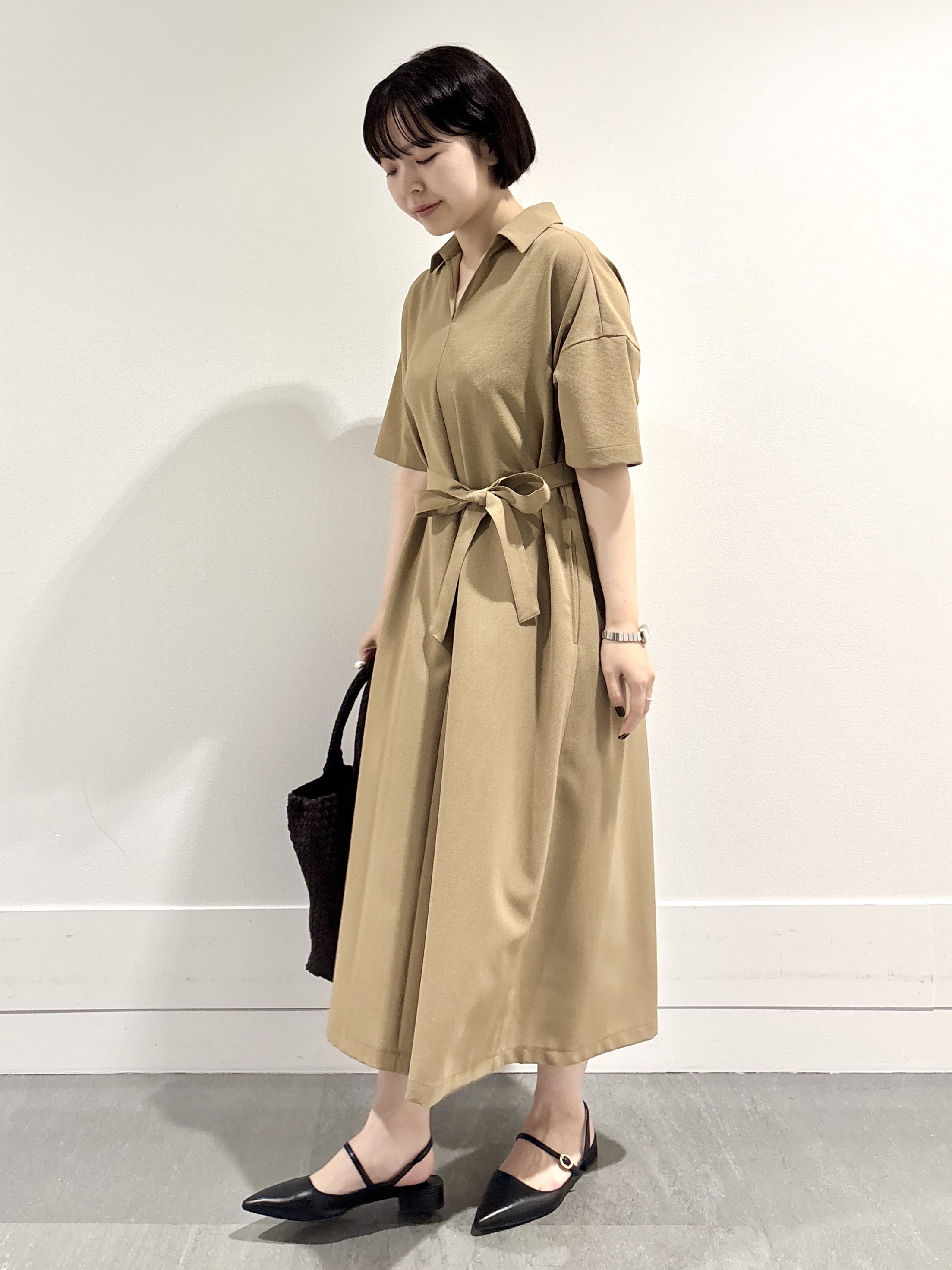 モエカさんの「UNTITLED｜【初秋も活躍/UVカット/接触冷感】エアリークールワンピース」を使ったコーディネート