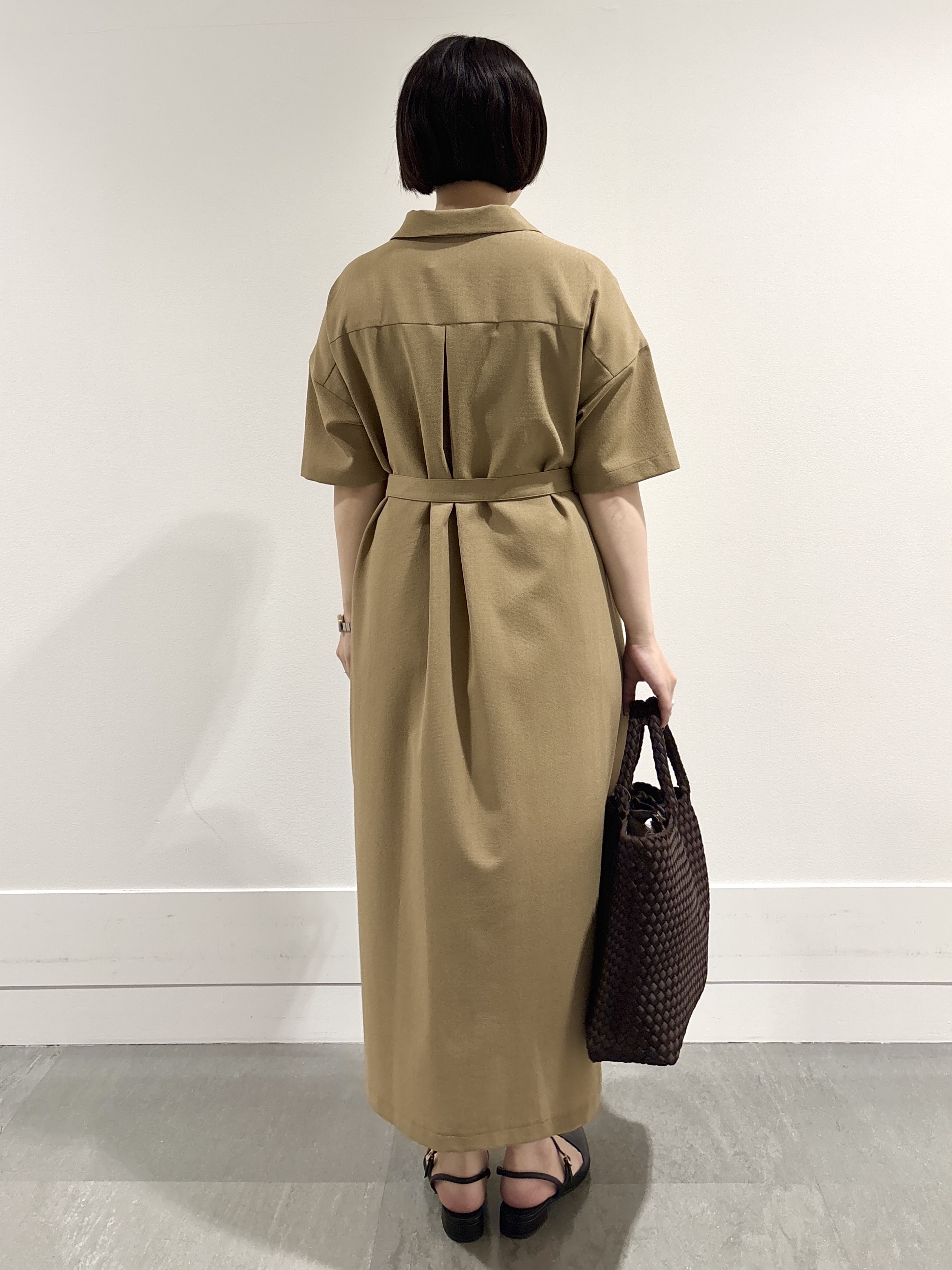 モエカさんの「UNTITLED｜【初秋も活躍/UVカット/接触冷感】エアリークールワンピース」を使ったコーディネート