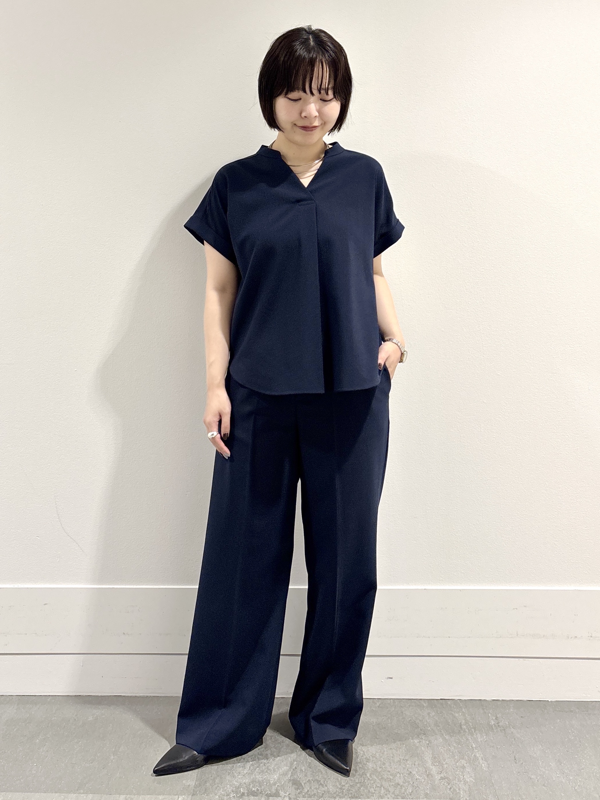 モエカさんの「UNTITLED｜【セットアップ可/UVカット】エアリークールブラウス」を使ったコーディネート