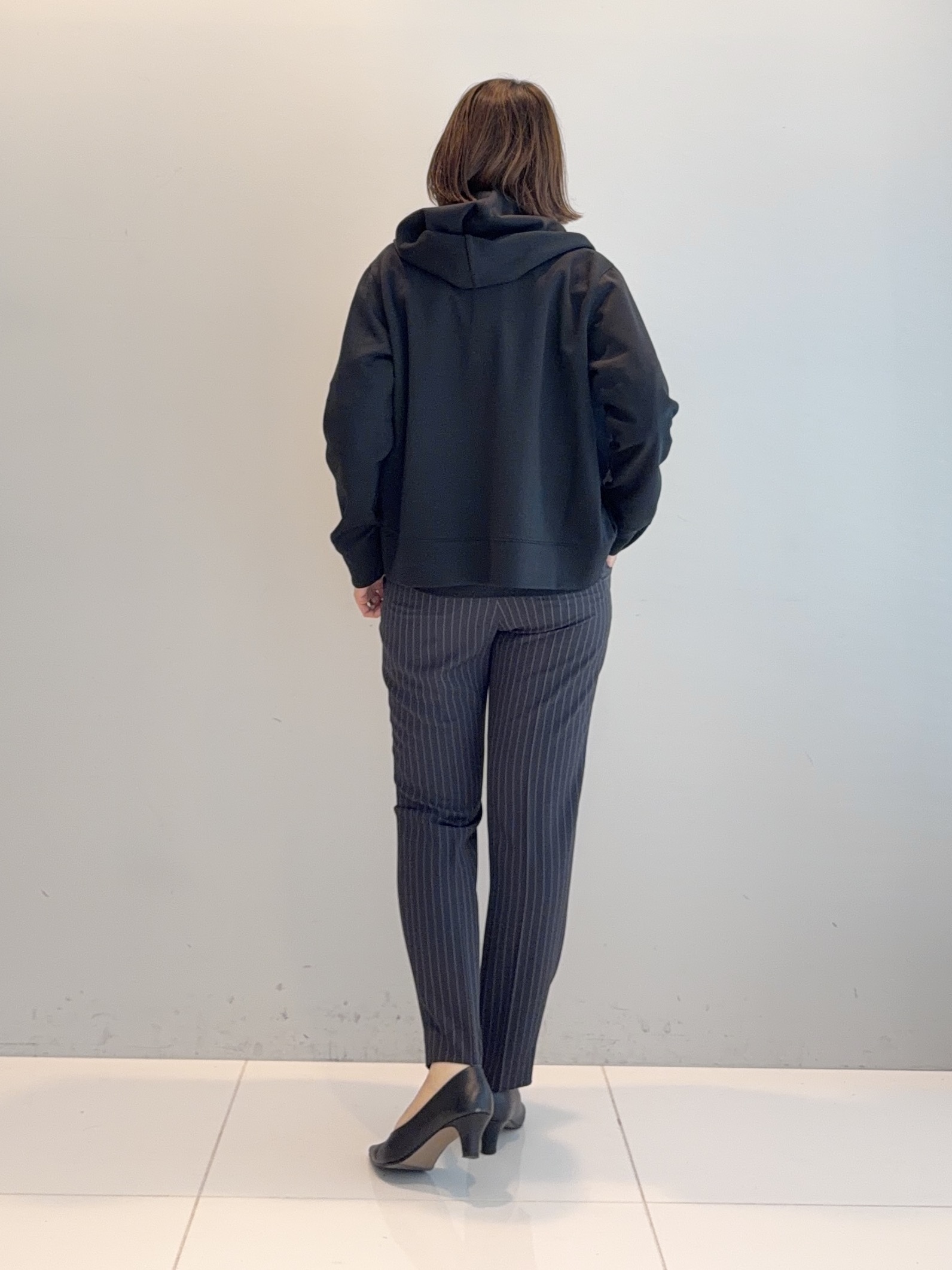 murayamaさんの「INDIVI｜【初秋にピッタリ！／洗える】凹凸素材ミニスタンドトップス」を使ったコーディネート