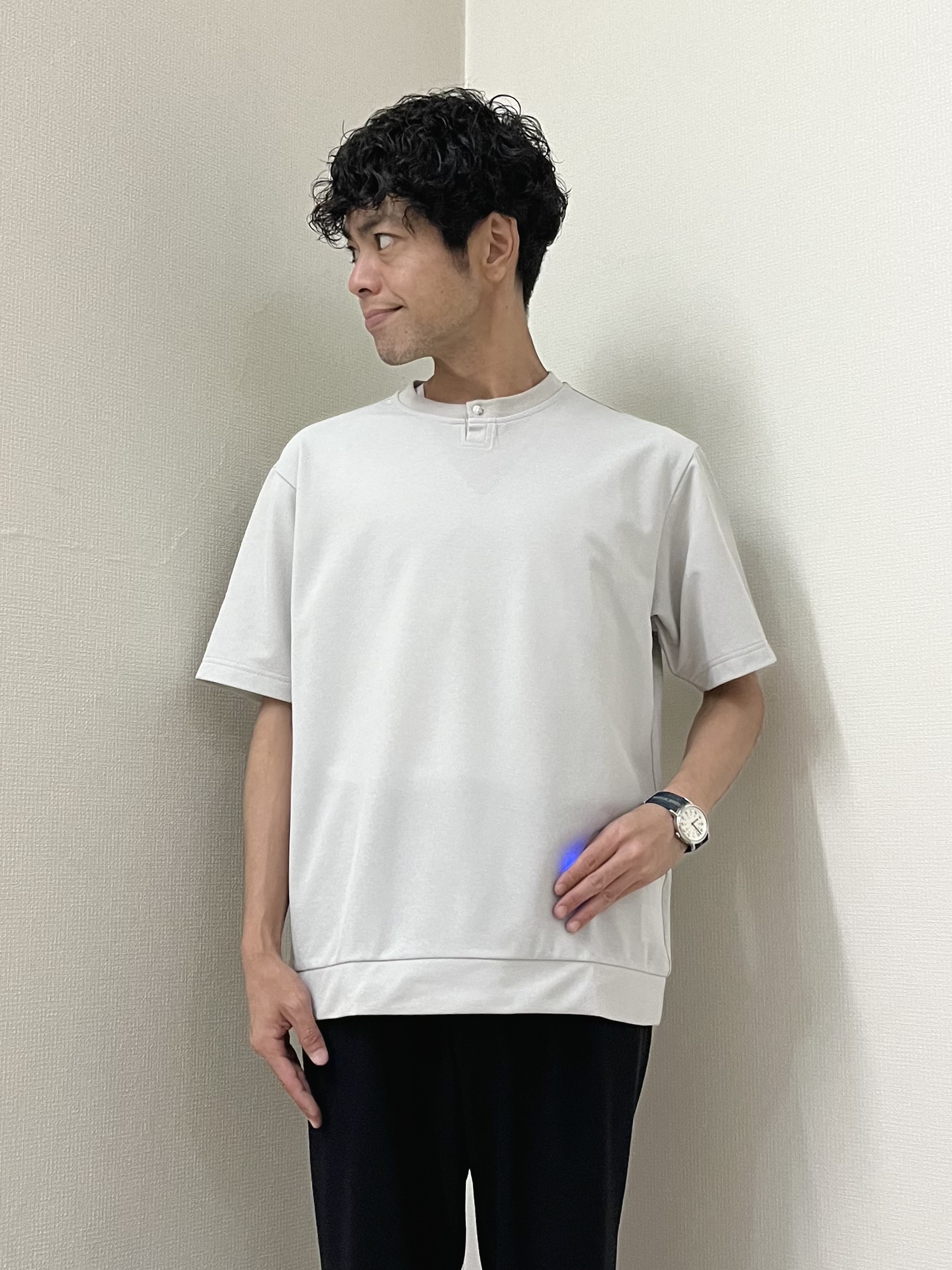 URAさんの「TAKEO KIKUCHI｜リネン ライク 鹿の子 ヘンリー ハーフ ヘンリー ネック」を使ったコーディネート