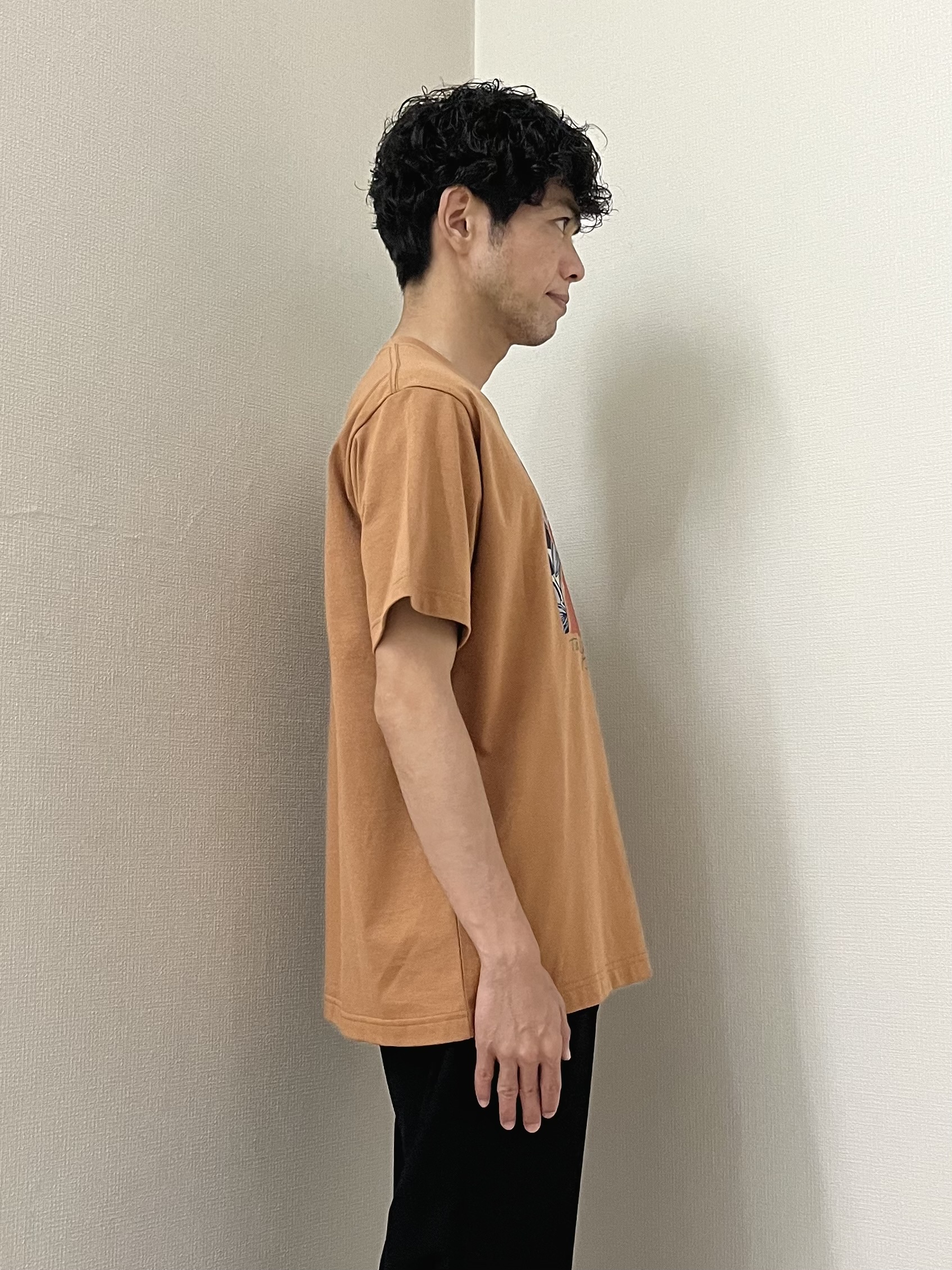 URAさんの「TAKEO KIKUCHI｜ポートレートアートＴシャツ」を使ったコーディネート