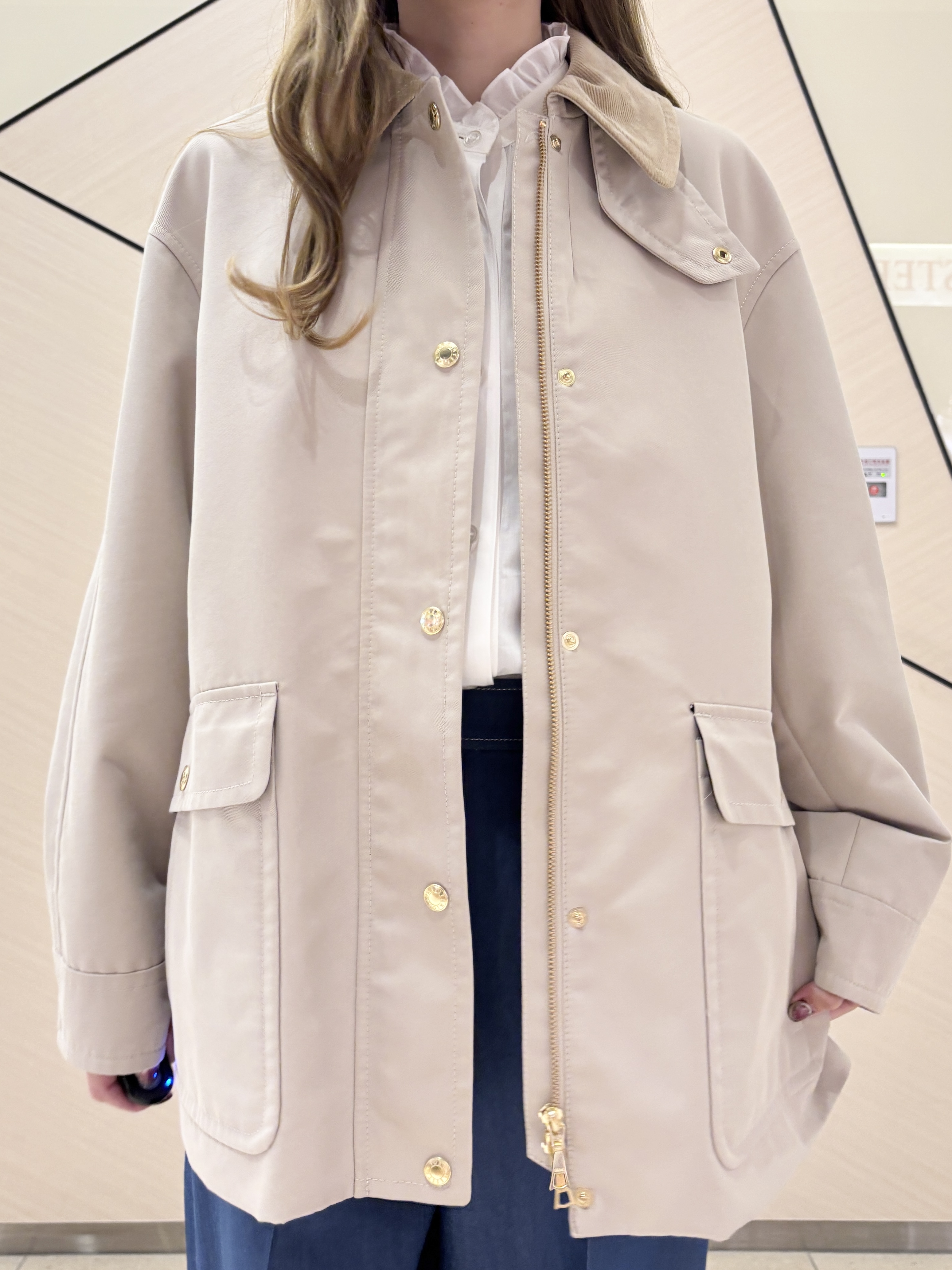 清水夏姫さんの「DRESSTERIOR｜【STORY11月号掲載】アーチフィットレザーパンプス」を使ったコーディネート