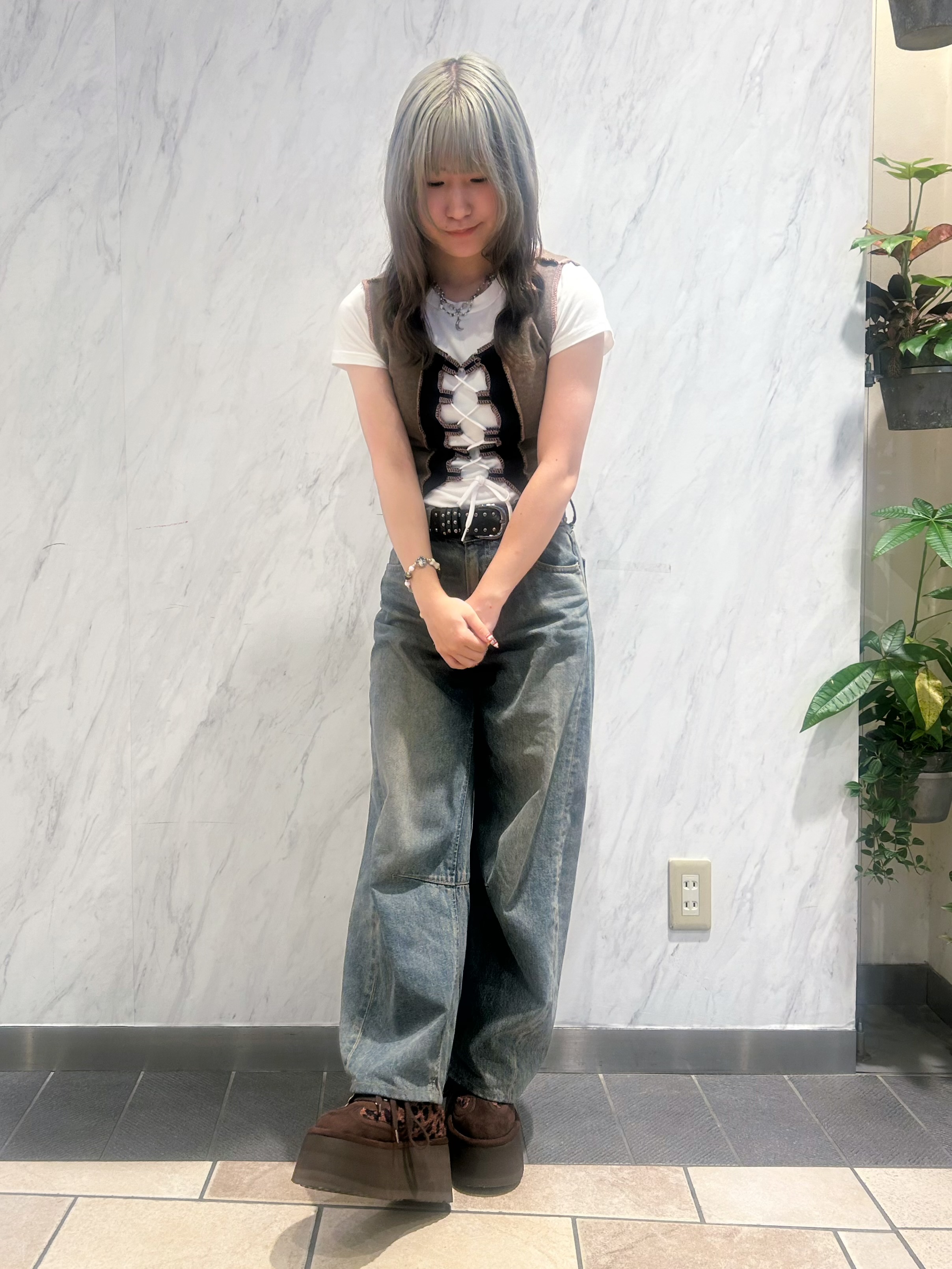 miyuさんの「ESPERANZA｜ハートチャーム付き厚底サボスニーカー」を使ったコーディネート