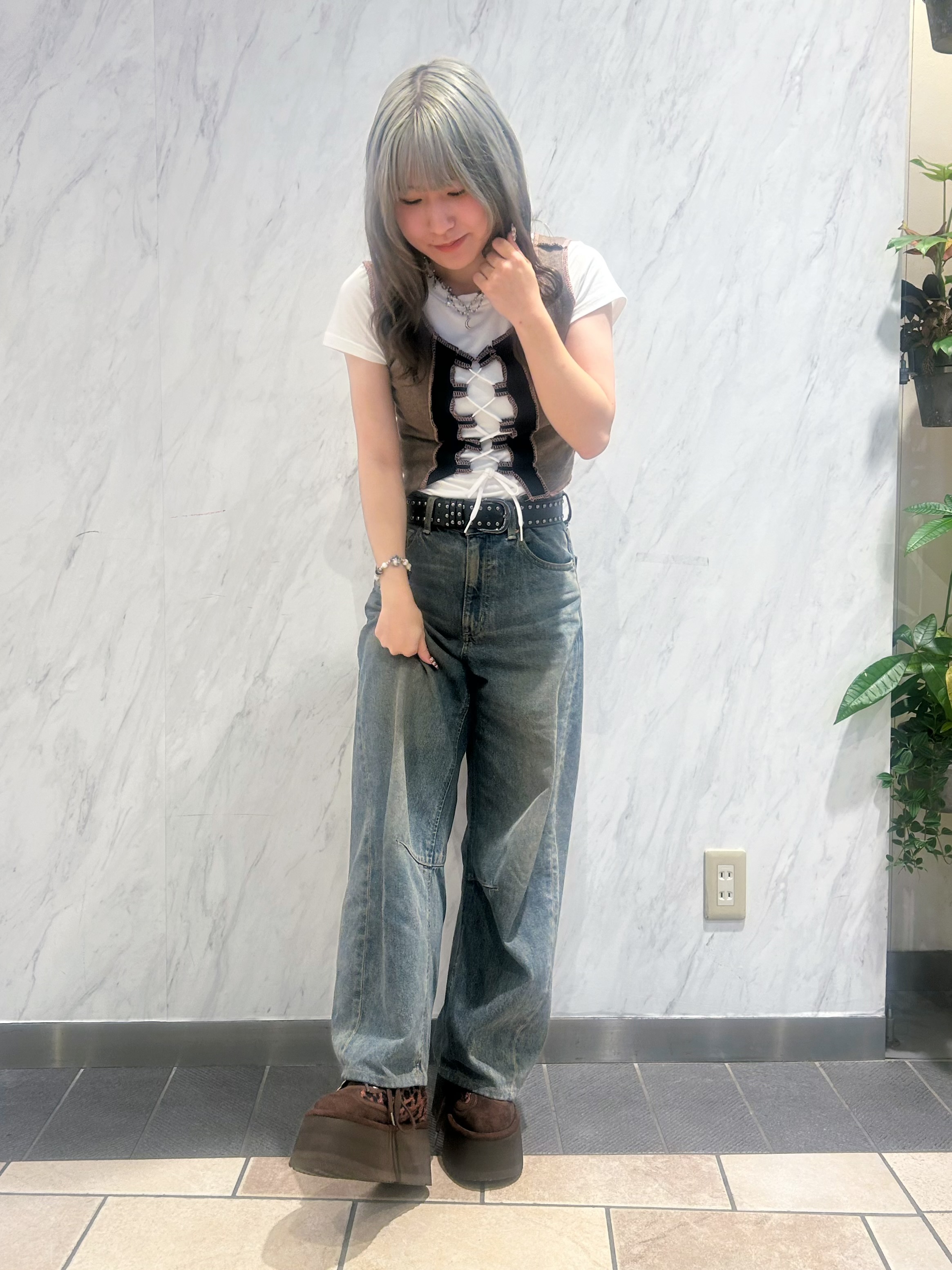 miyuさんの「ESPERANZA｜ハートチャーム付き厚底サボスニーカー」を使ったコーディネート