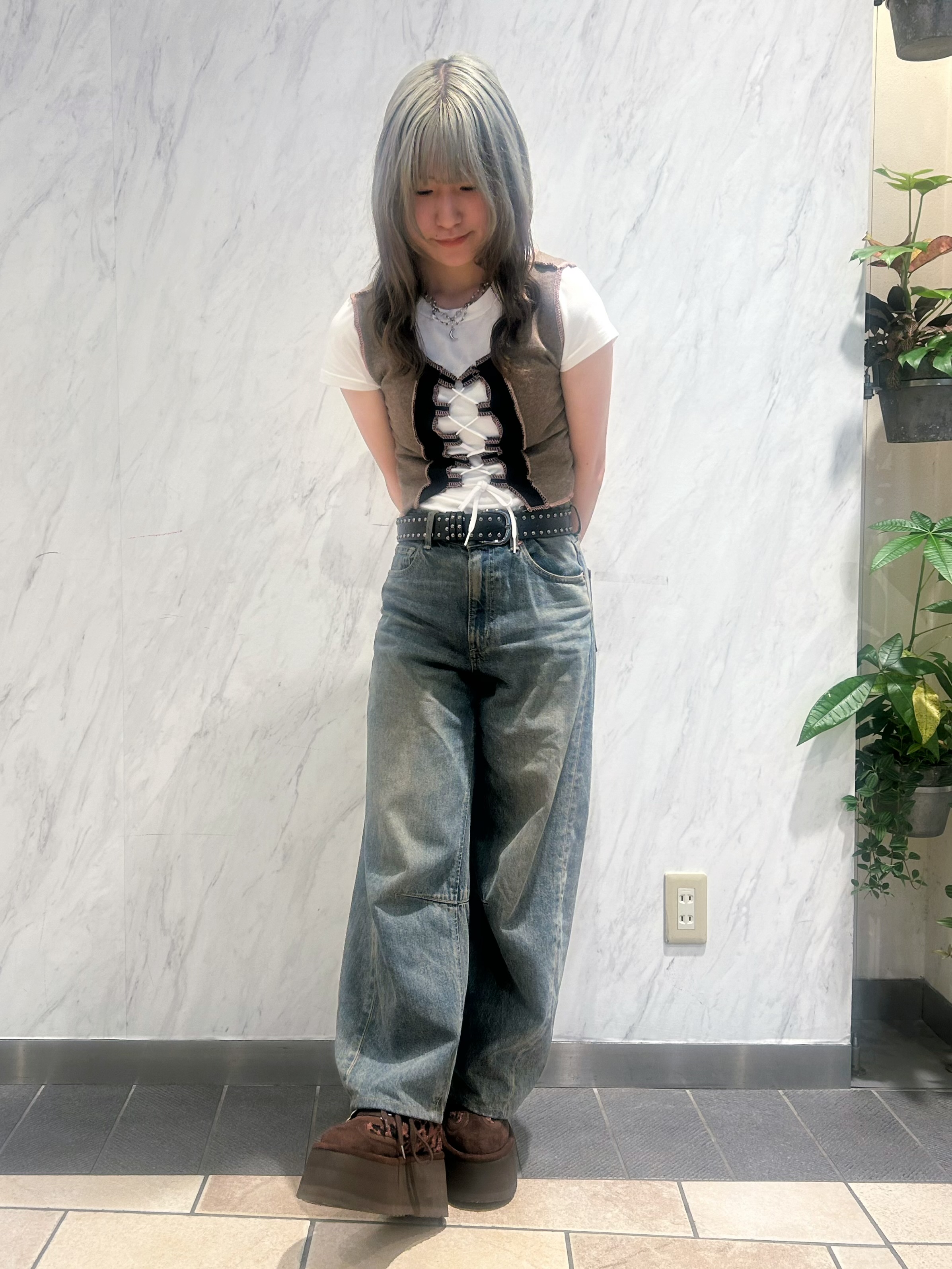 miyuさんの「ESPERANZA｜ハートチャーム付き厚底サボスニーカー」を使ったコーディネート