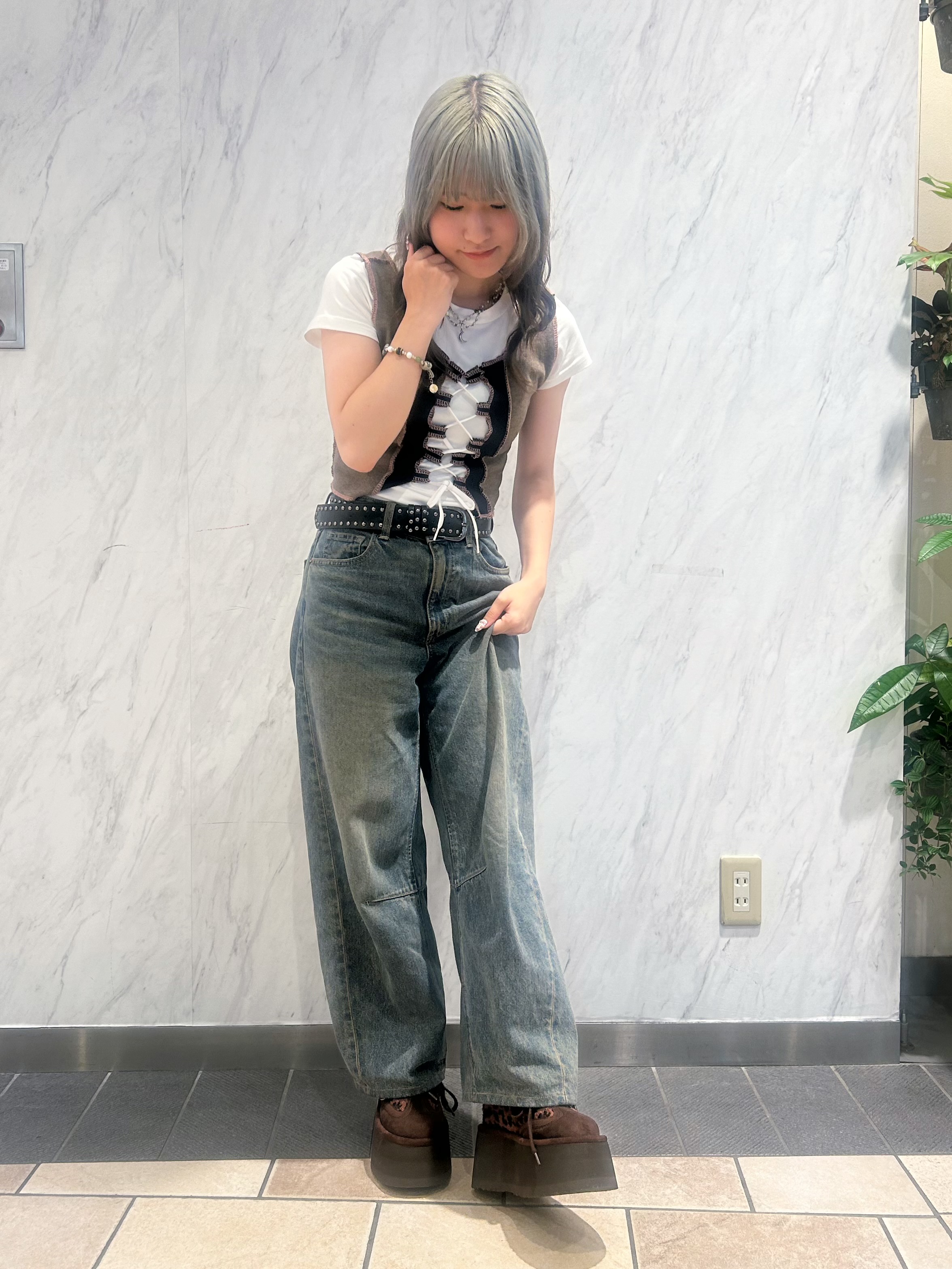 miyuさんの「ESPERANZA｜ハートチャーム付き厚底サボスニーカー」を使ったコーディネート