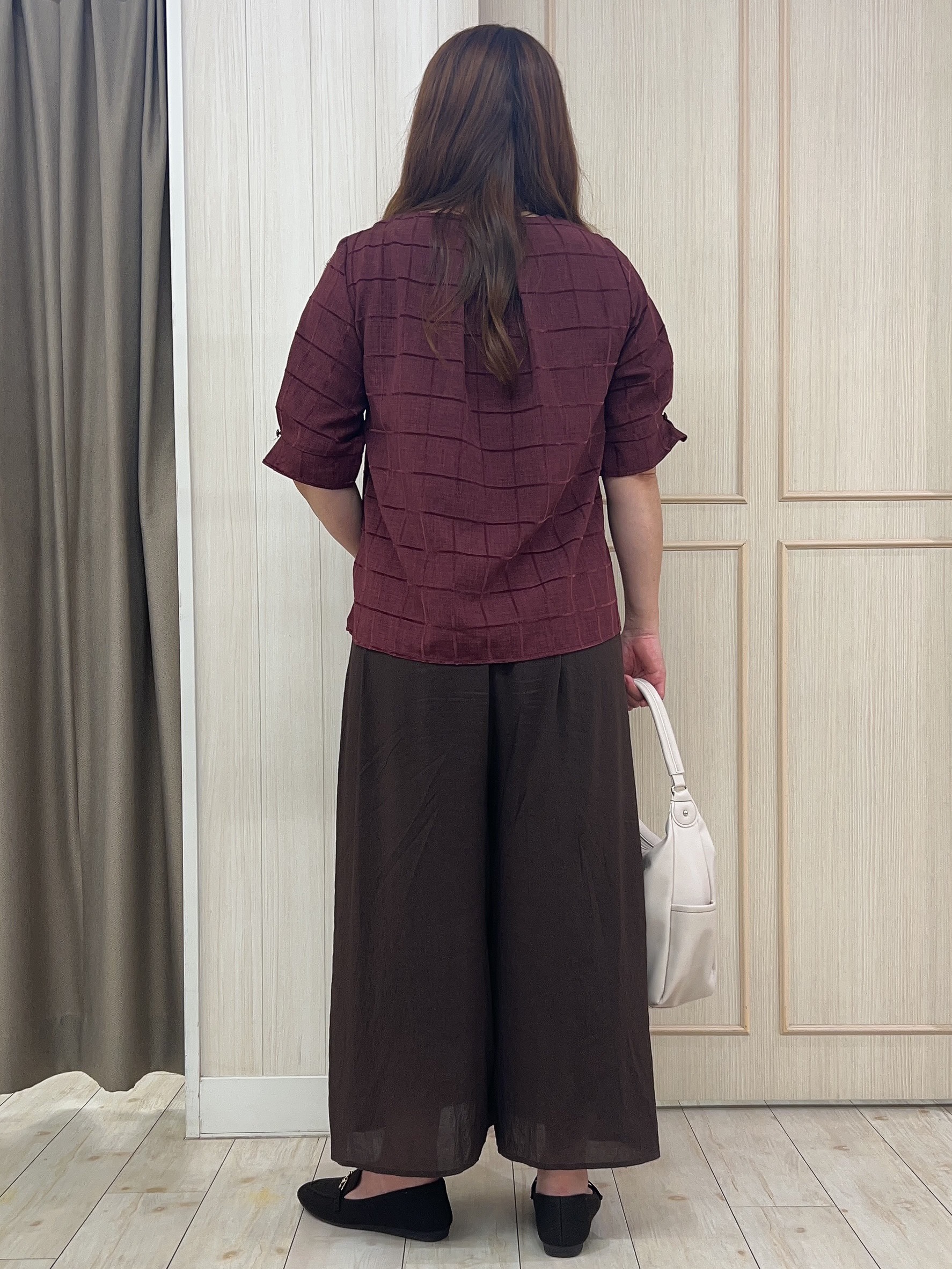 akiさんの「SHOO･LA･RUE｜【セットアップ可/S-LL】1枚で秋気分 モールチェックタックスリーブ ブラウス」を使ったコーディネート