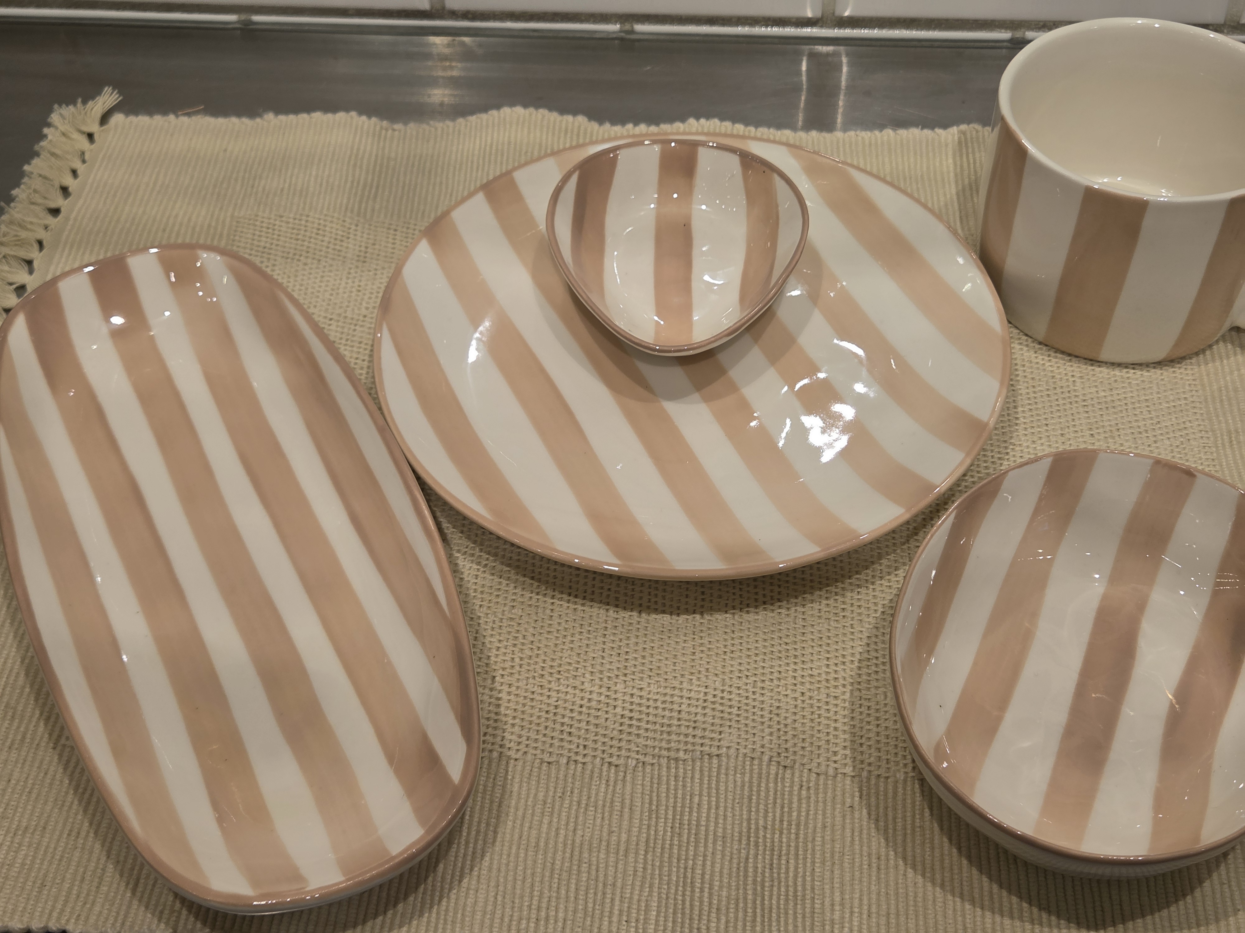 さっきーさんの「212 KITCHEN STORE｜ストライプ プレート PK」を使ったコーディネート