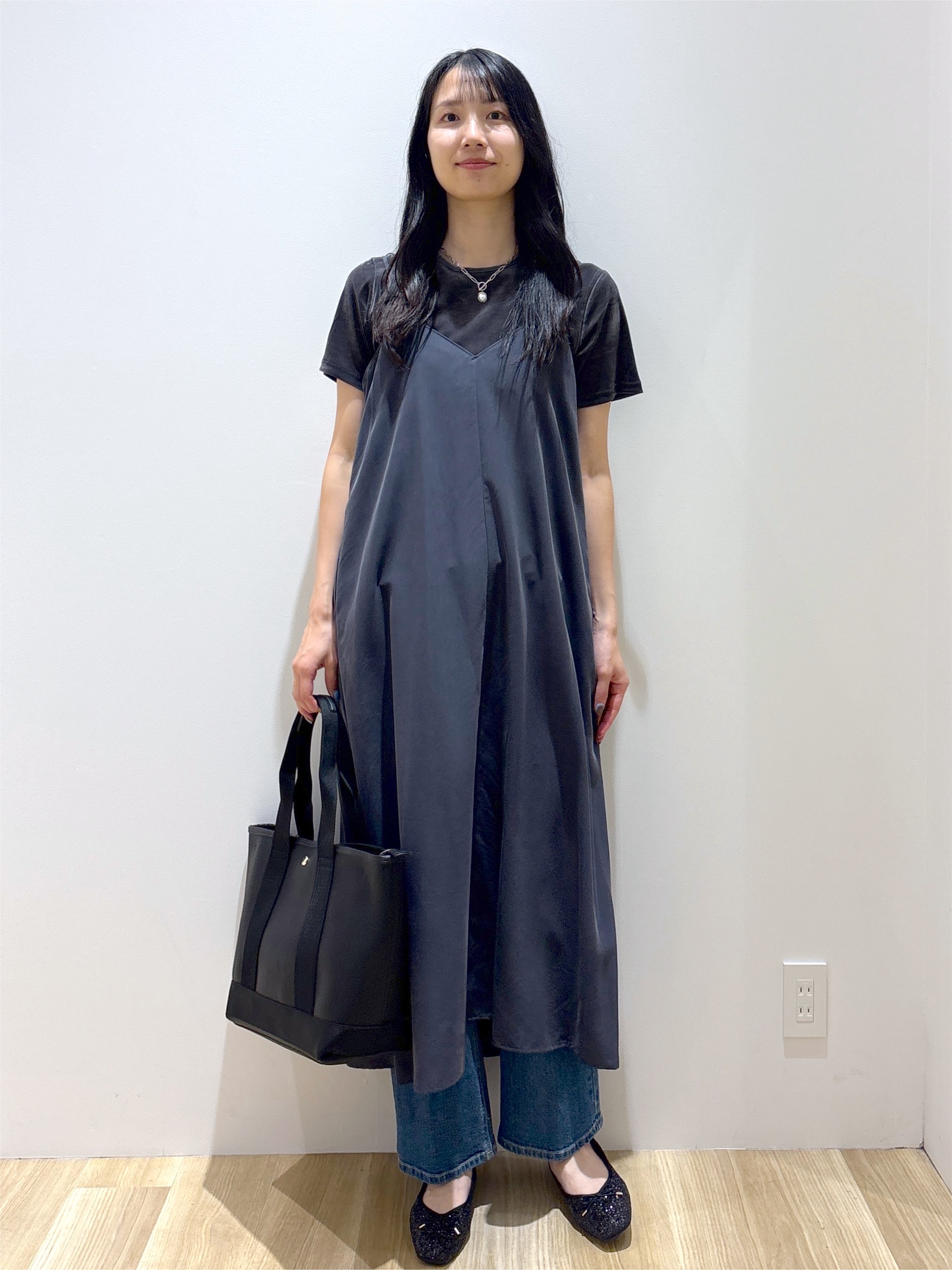 sachikoさんの「OPAQUE.CLIP｜【接触冷感】サテンキャミワンピース《前後2WAY／洗濯機OK》」を使ったコーディネート