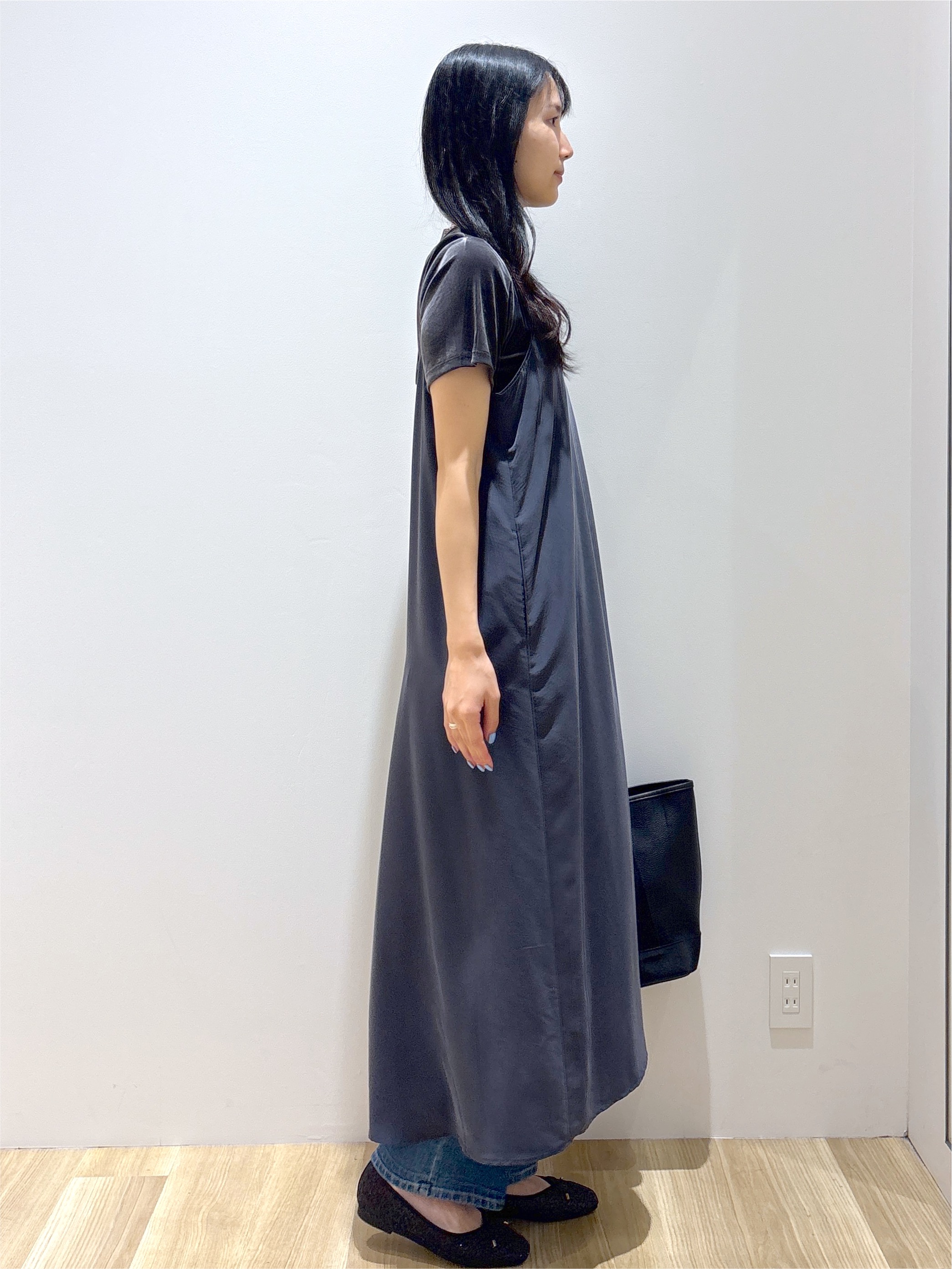sachikoさんの「OPAQUE.CLIP｜【接触冷感】サテンキャミワンピース《前後2WAY／洗濯機OK》」を使ったコーディネート