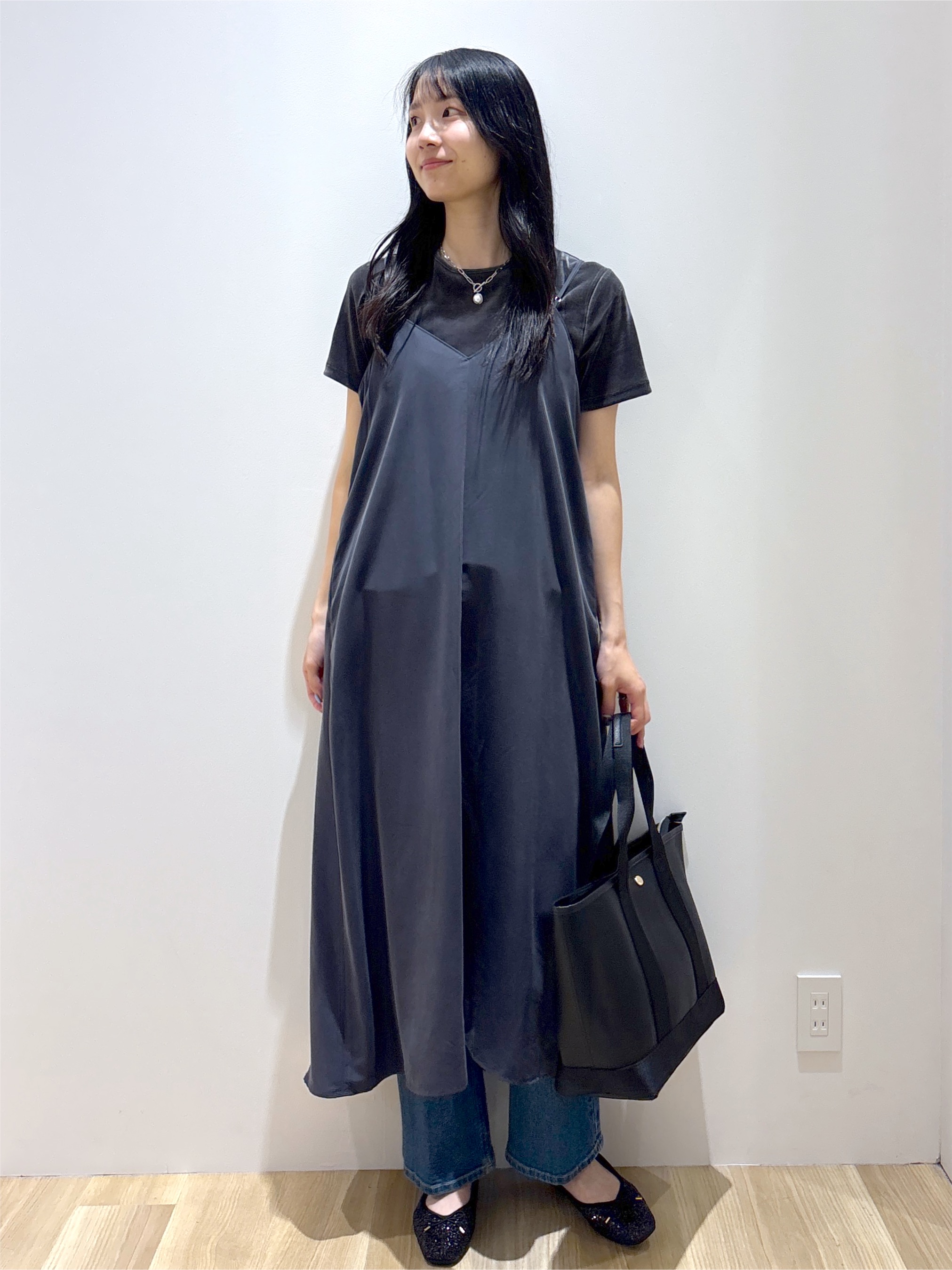 sachikoさんの「OPAQUE.CLIP｜【接触冷感】サテンキャミワンピース《前後2WAY／洗濯機OK》」を使ったコーディネート