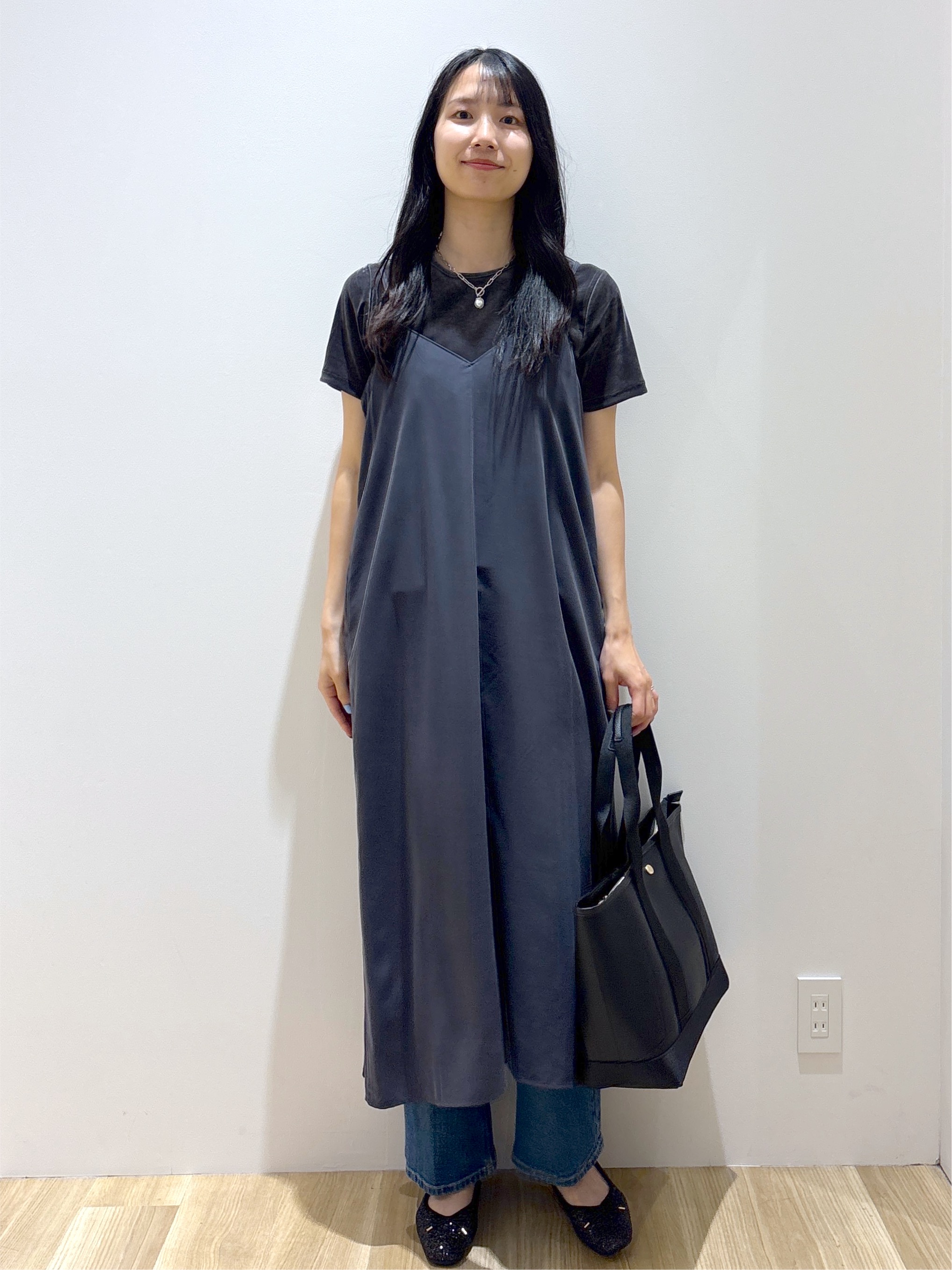 sachikoさんの「OPAQUE.CLIP｜【接触冷感】サテンキャミワンピース《前後2WAY／洗濯機OK》」を使ったコーディネート
