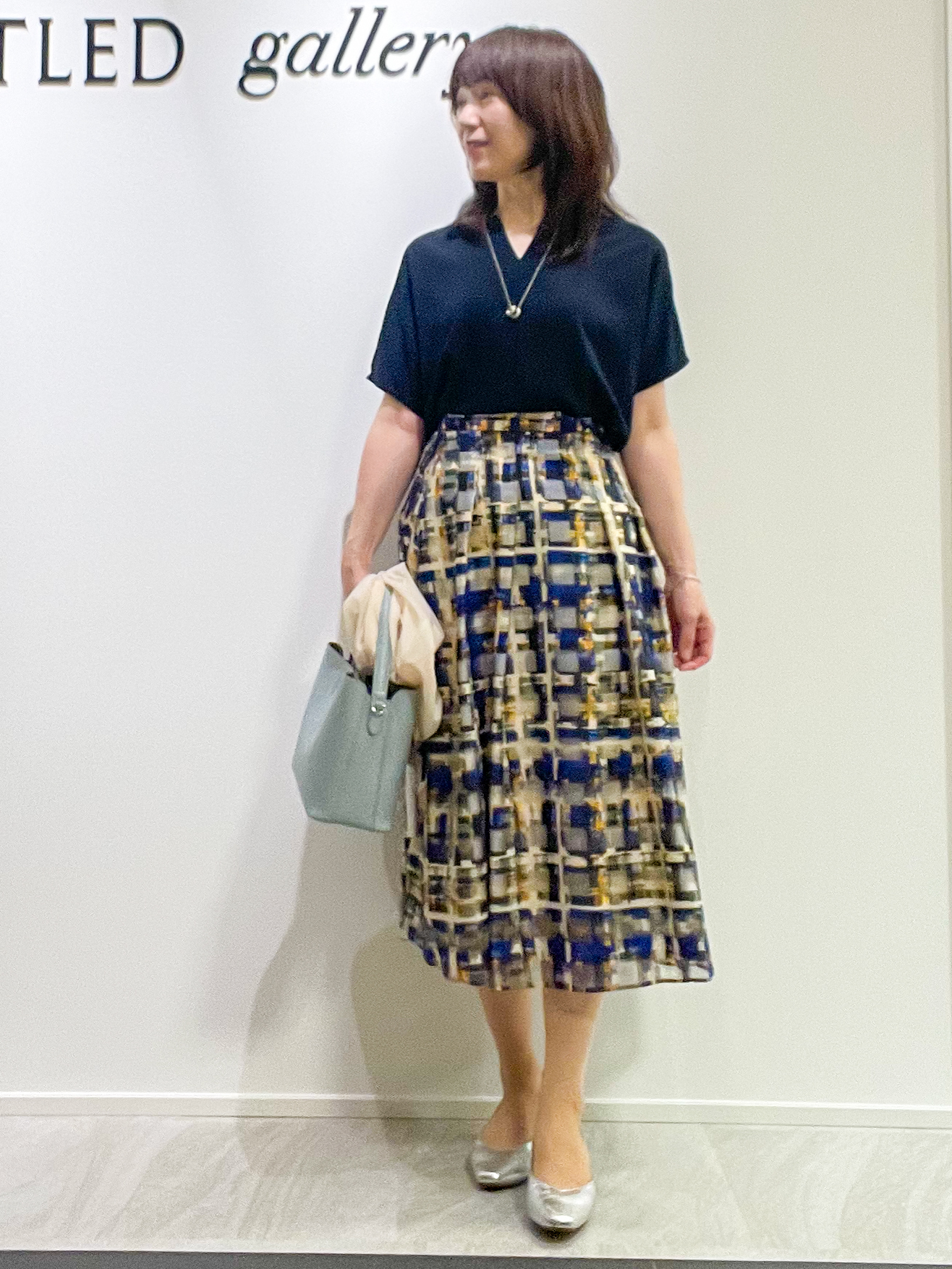 めいさんの「UNTITLED｜【秋羽織り/ジップ】トリコットシアーブラウス」を使ったコーディネート