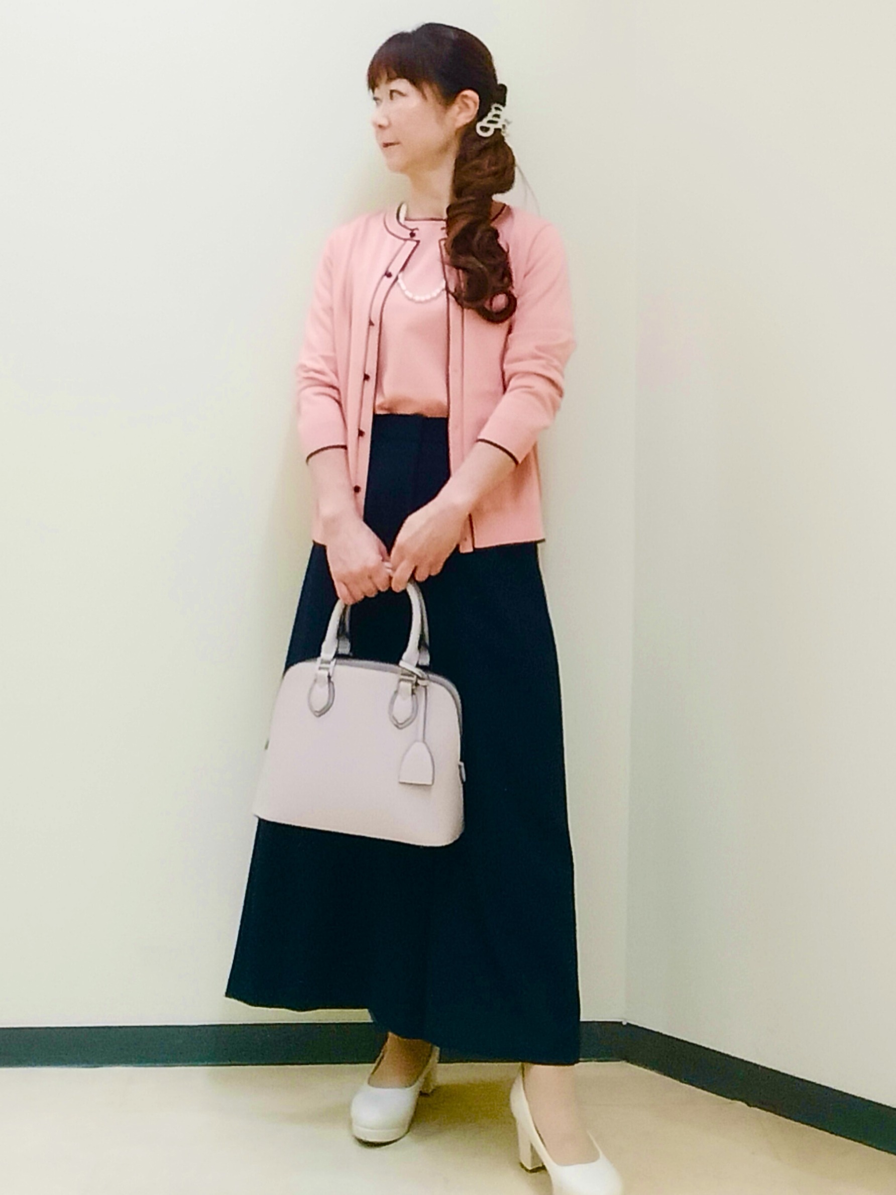 花さんの「Reflect｜【UVカット／アンサンブル／手洗い可】バイカラーニットプルオーバー」を使ったコーディネート