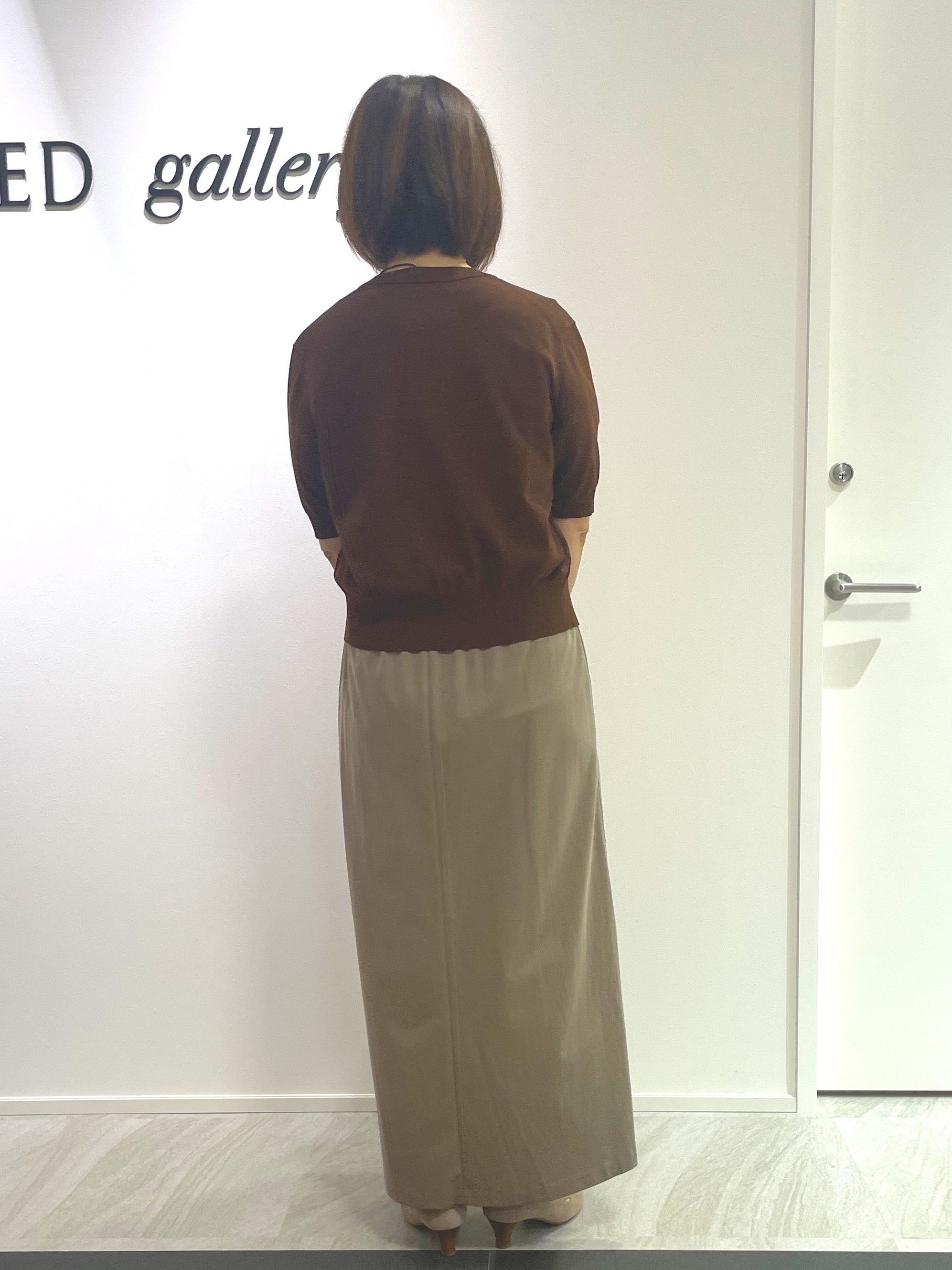 hanaさんの「UNTITLED｜【すっきり秋羽織り/前開きボタン】ドライタッチ5分袖カーディガン」を使ったコーディネート