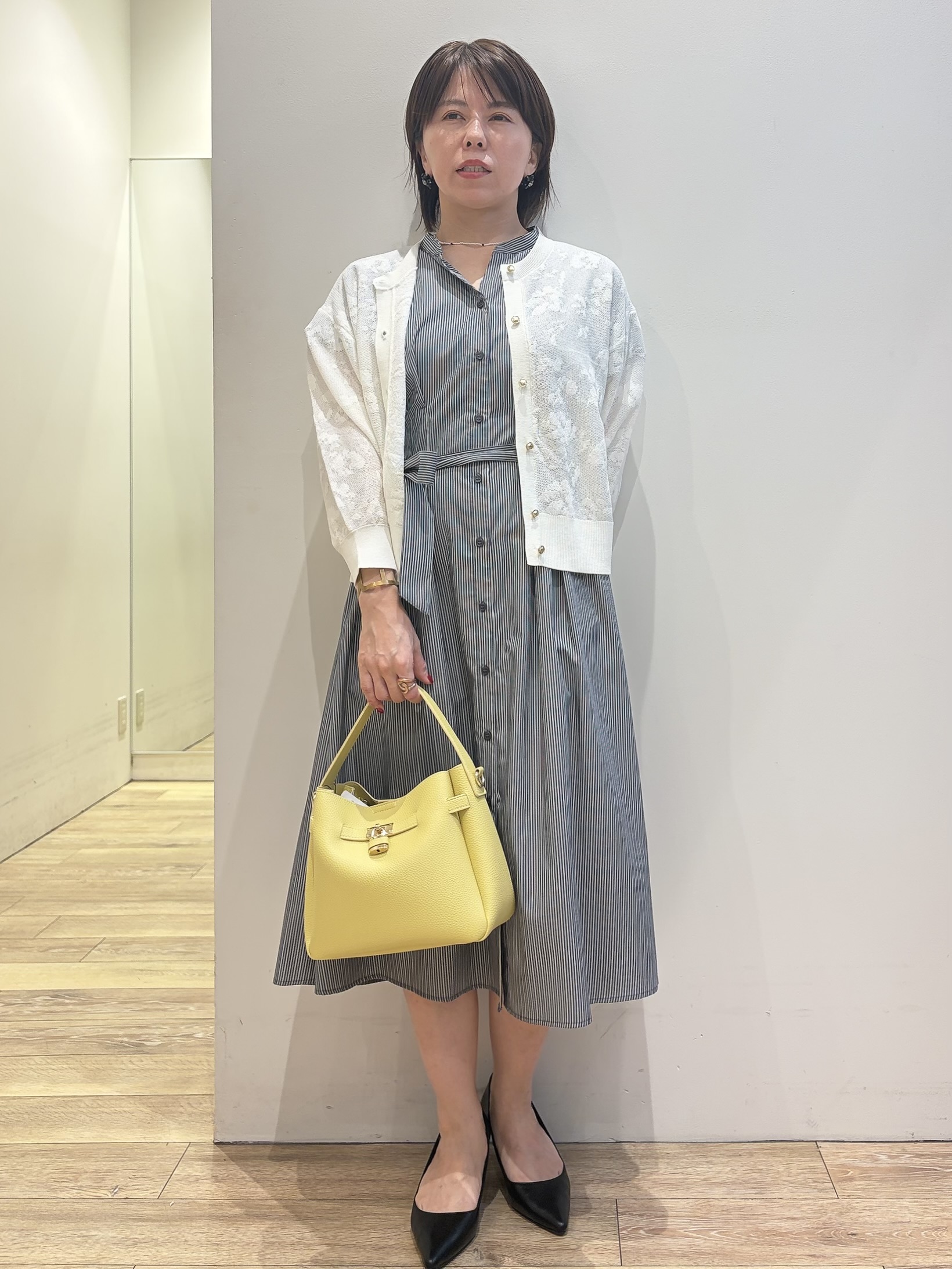 YUKOさんの「index｜【接触冷感／UV】ストライプタックシャツワンピース《洗濯機OK》」を使ったコーディネート