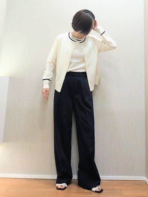 ミズタさんの「UNTITLED｜【アンサンブル可能/秋羽織り】コンパクトニットカーディガン」を使ったコーディネート