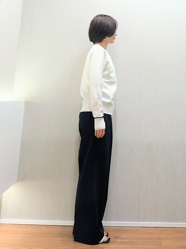ミズタさんの「UNTITLED｜【アンサンブル可能/秋羽織り】コンパクトニットカーディガン」を使ったコーディネート