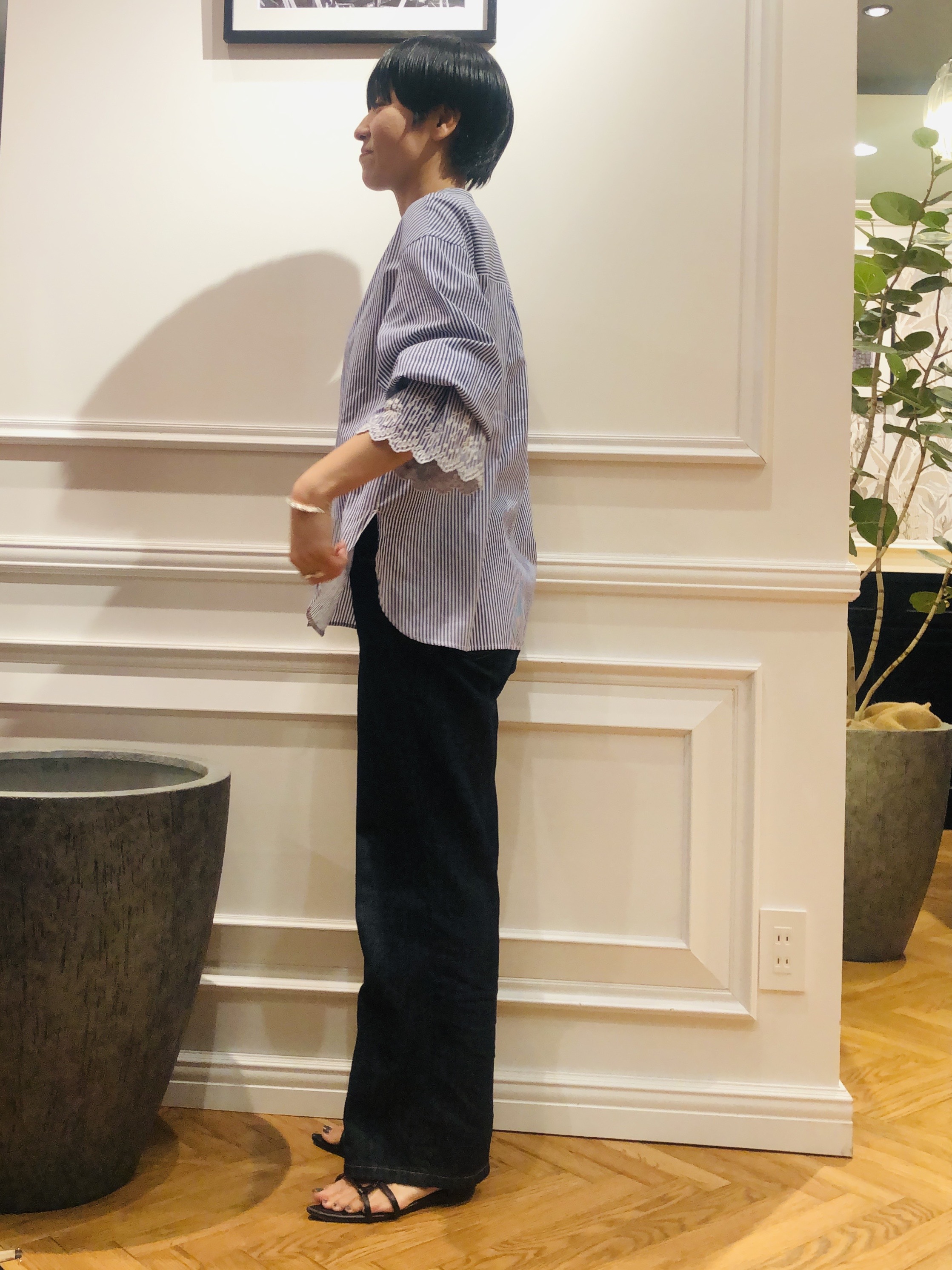 OGATAさんの「DRESSTERIOR｜【STORY11月号掲載】エンブロイダリーカフスシャツ」を使ったコーディネート