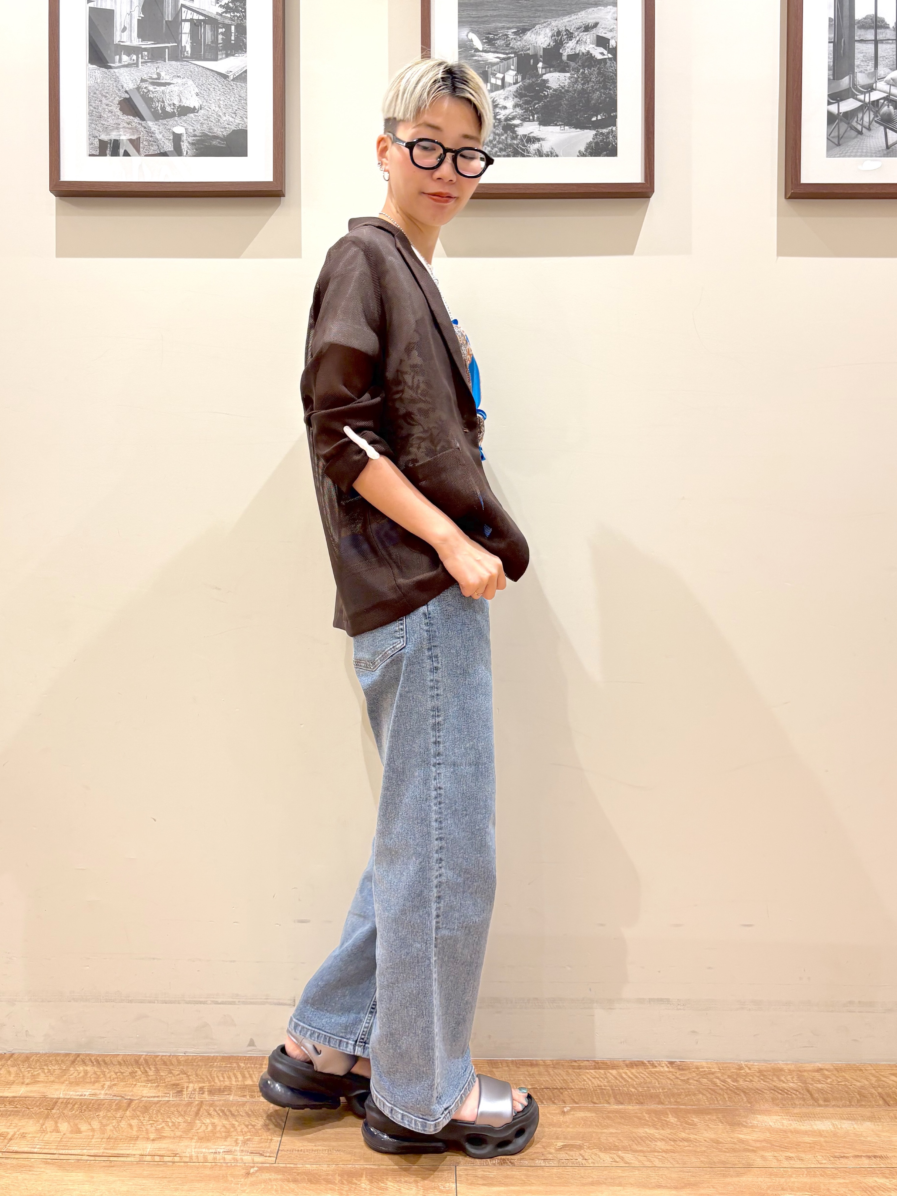 Ayumiさんの「SHOO･LA･RUE｜【通気性〇/セットアップ可/S-LL/洗濯機可】紫外線対策にも メッシュテーラードジャケット」を使ったコーディネート