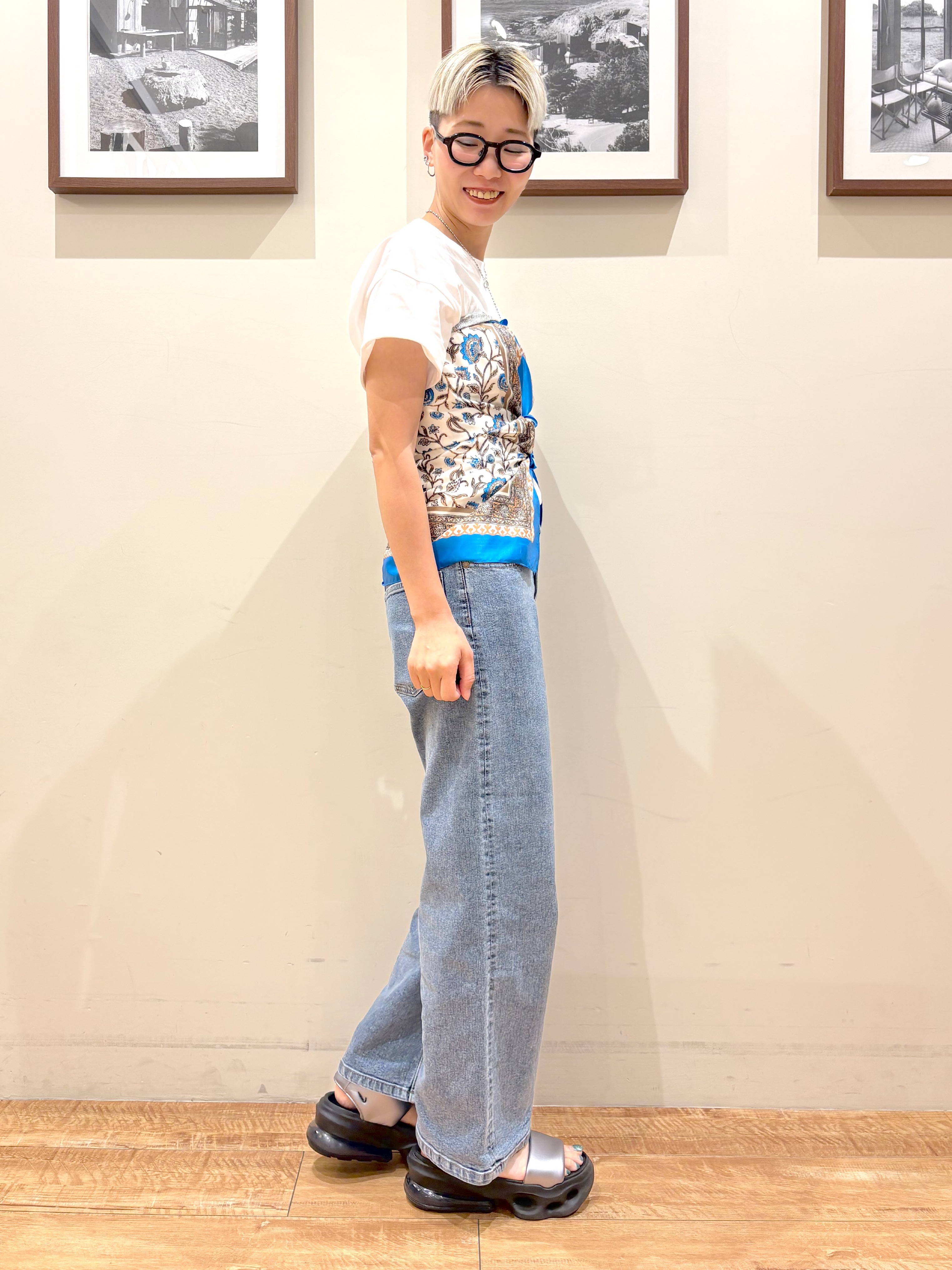 Ayumiさんの「SHOO･LA･RUE｜【通気性〇/セットアップ可/S-LL/洗濯機可】紫外線対策にも メッシュテーラードジャケット」を使ったコーディネート