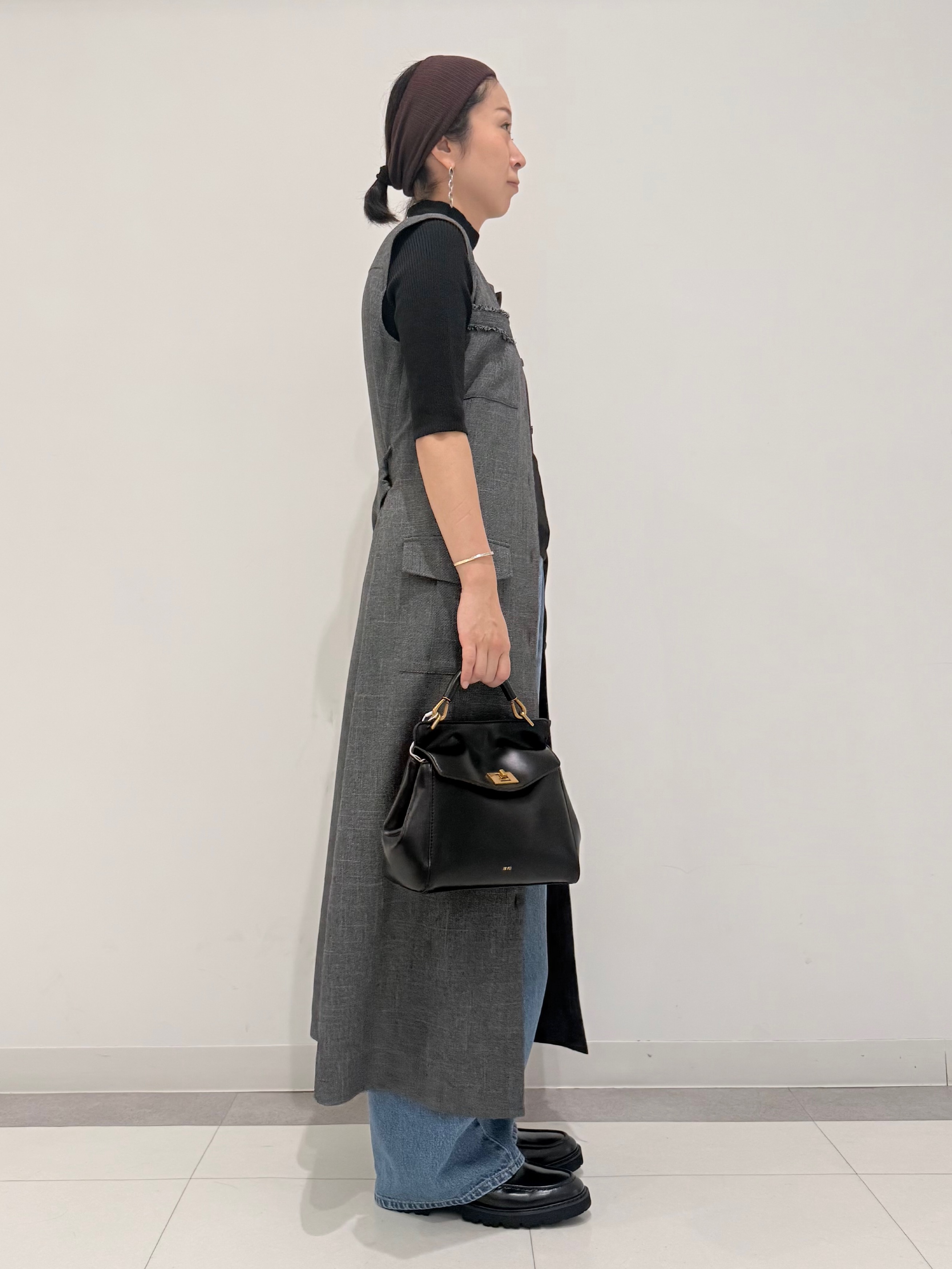 MIYAKAWAさんの「DRESSTERIOR｜【ウォッシャブル】ツイードライクワンピース」を使ったコーディネート