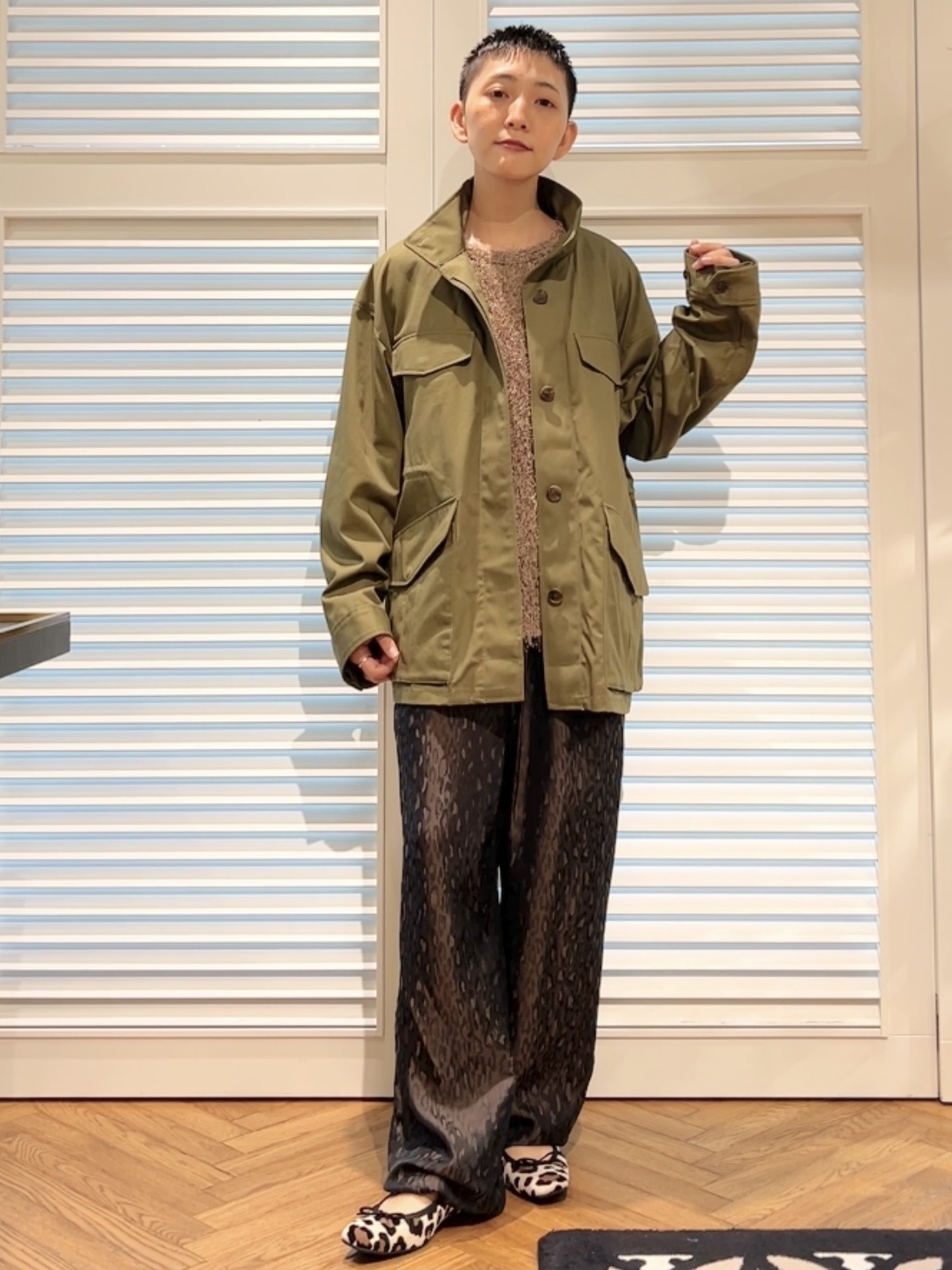 OCHIAIさんの「DRESSTERIOR｜【ウォッシャブル】コンパクトコットンミリタリーブルゾン」を使ったコーディネート