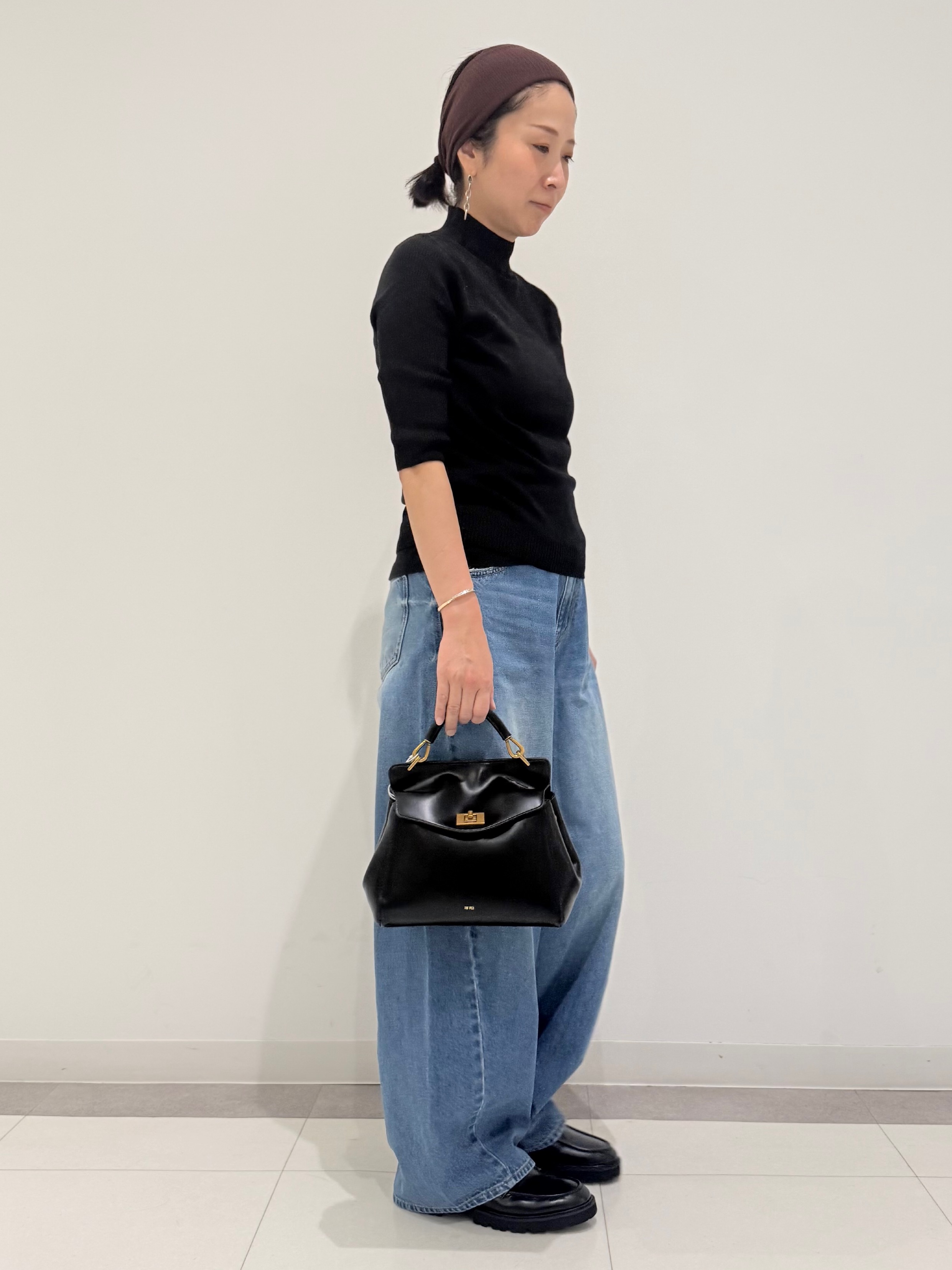 MIYAKAWAさんの「DRESSTERIOR｜【接触冷感】クールタッチ ハーフスリーブニット」を使ったコーディネート