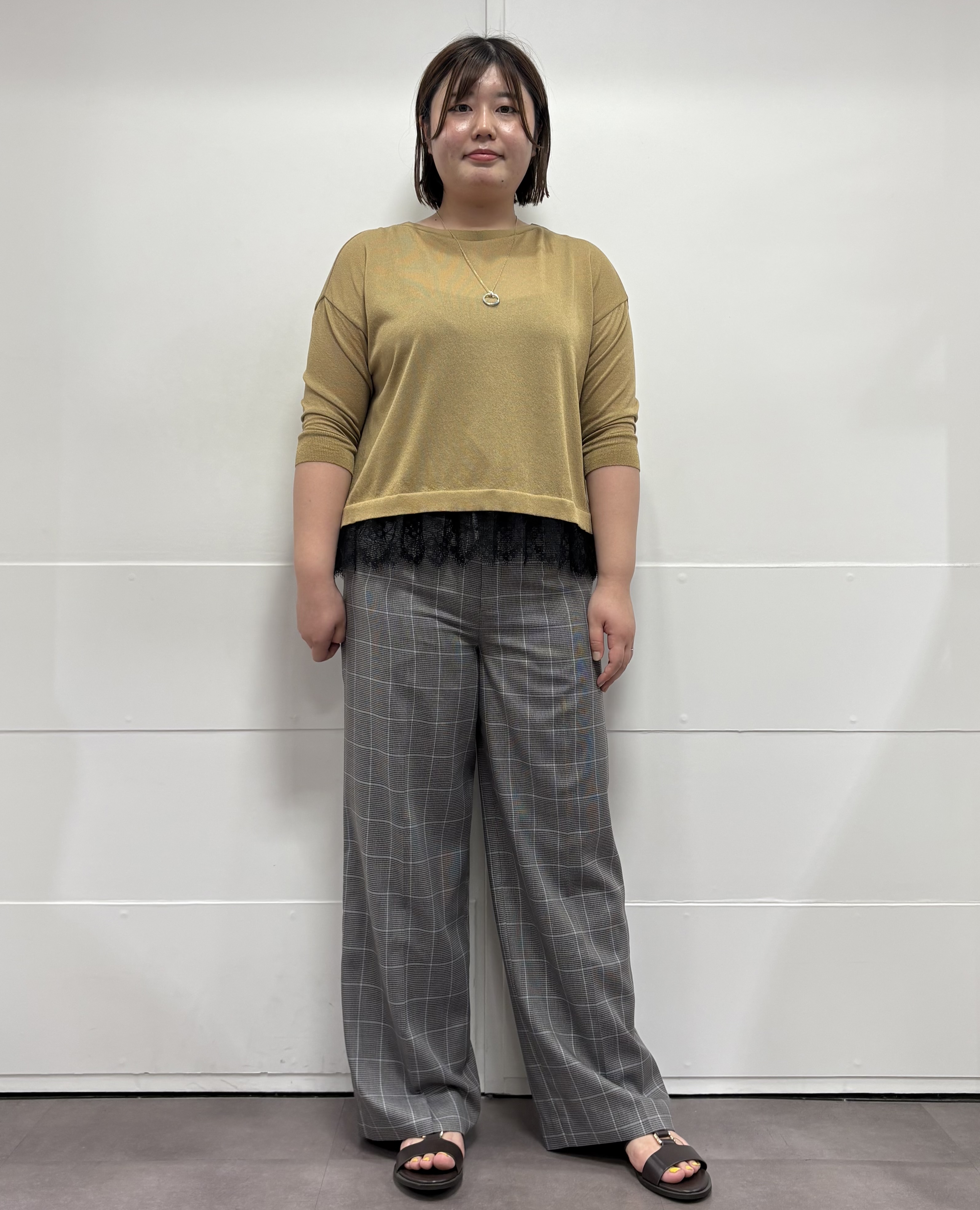 MIさんの「UNTITLED｜【一枚で着映え】レースドッキングニットプルオーバー」を使ったコーディネート