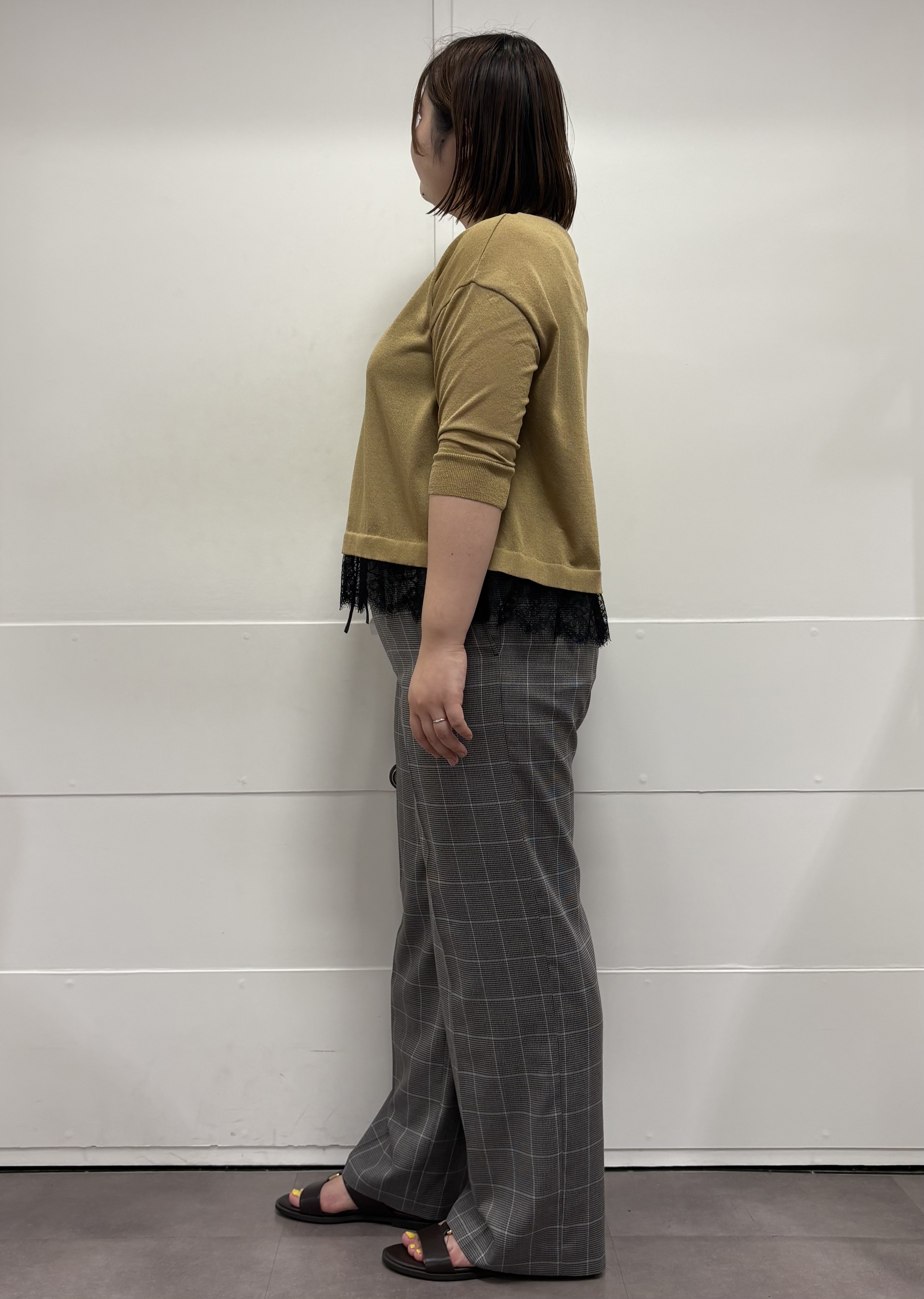 MIさんの「UNTITLED｜【一枚で着映え】レースドッキングニットプルオーバー」を使ったコーディネート