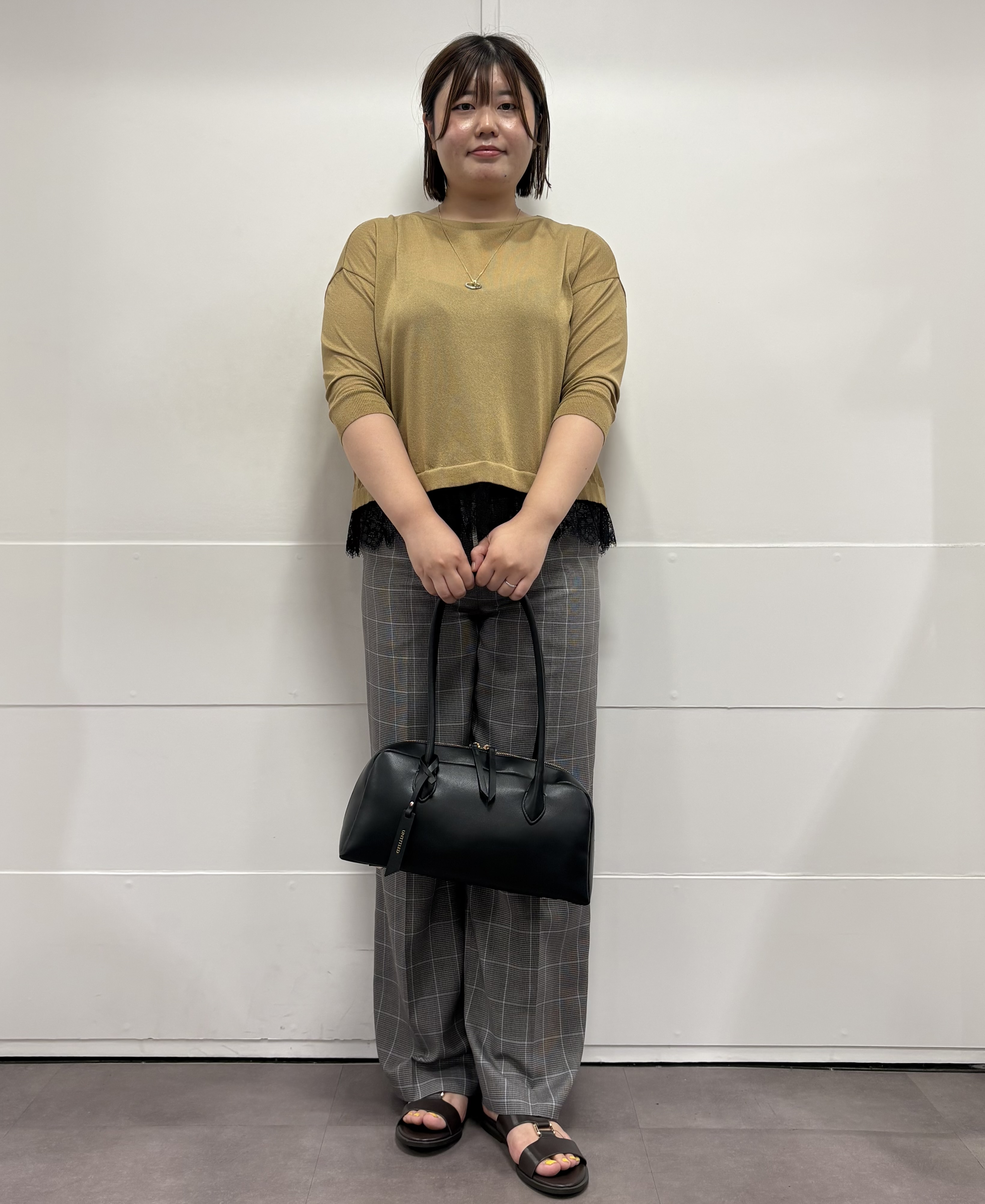 MIさんの「UNTITLED｜【一枚で着映え】レースドッキングニットプルオーバー」を使ったコーディネート