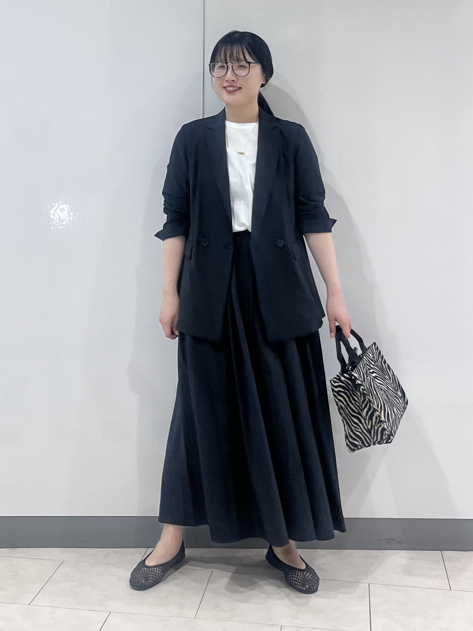 hasuさんの「INDIVI｜【接触冷感/UVケア/着る日傘】ダブルジャケット」を使ったコーディネート