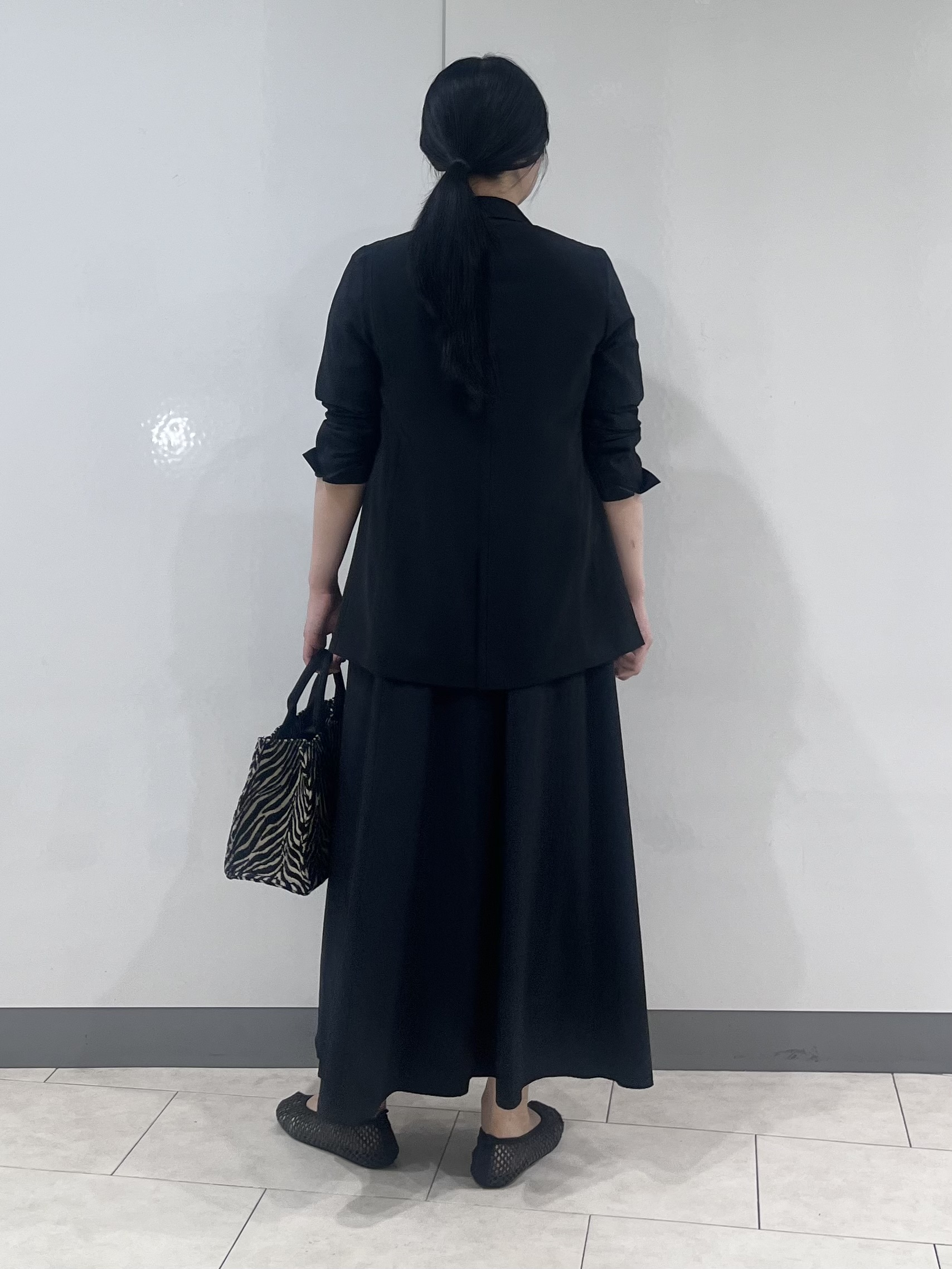 hasuさんの「INDIVI｜【接触冷感/UVケア/着る日傘】ダブルジャケット」を使ったコーディネート